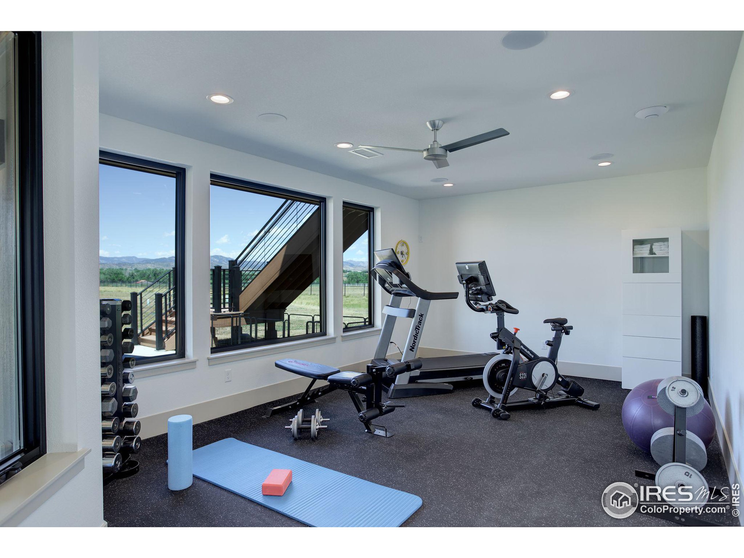 2147 Mountain River Rd