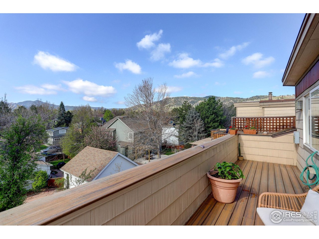 1460 Quince Ave #102