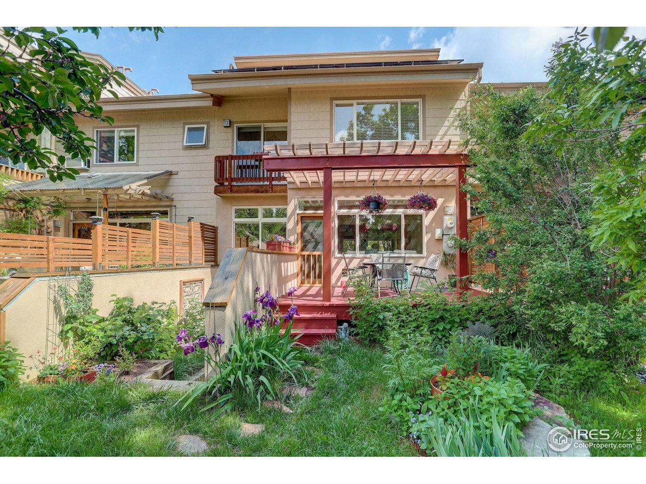 1460 Quince Ave #102