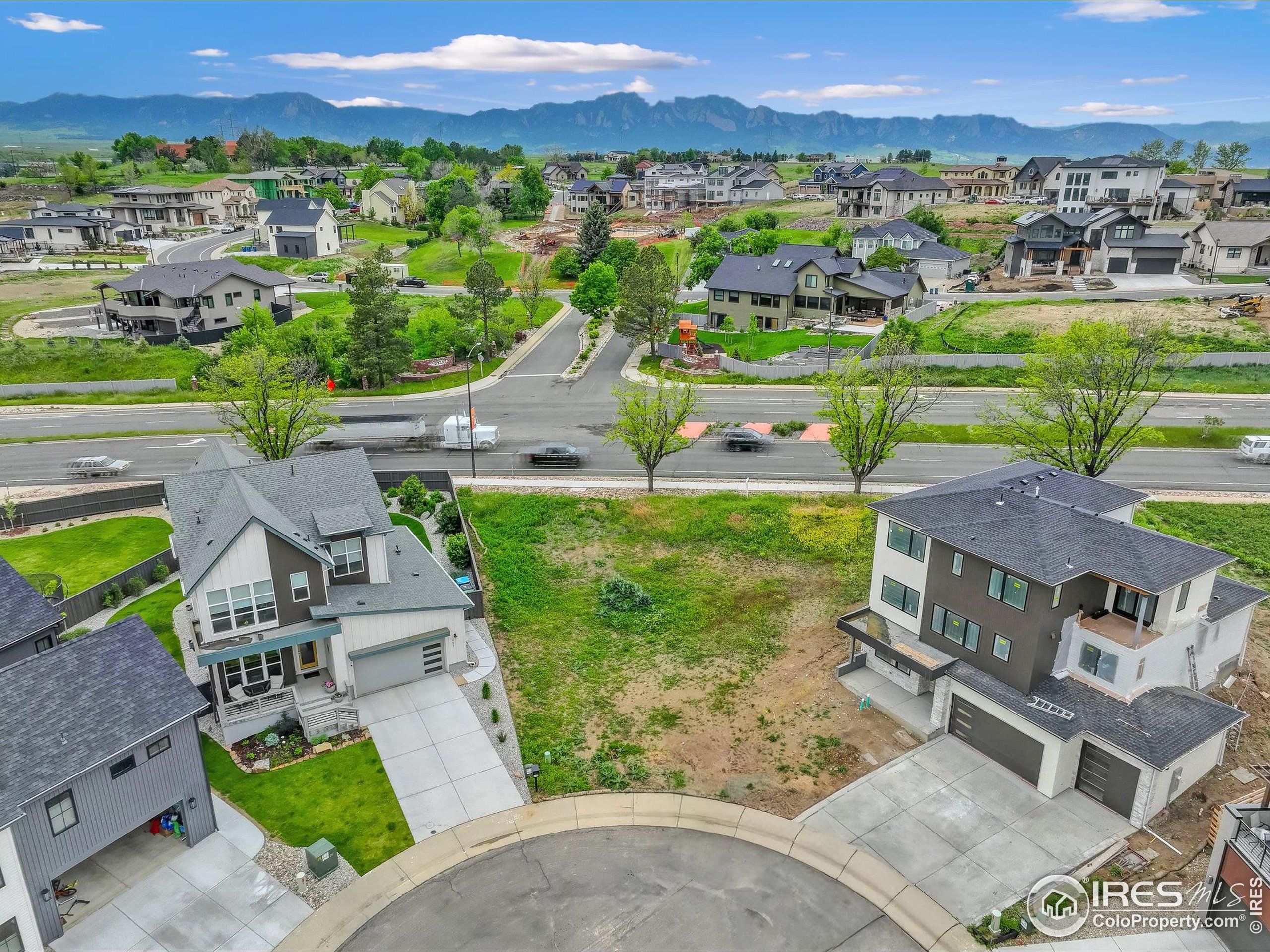 935 Eldorado Ln