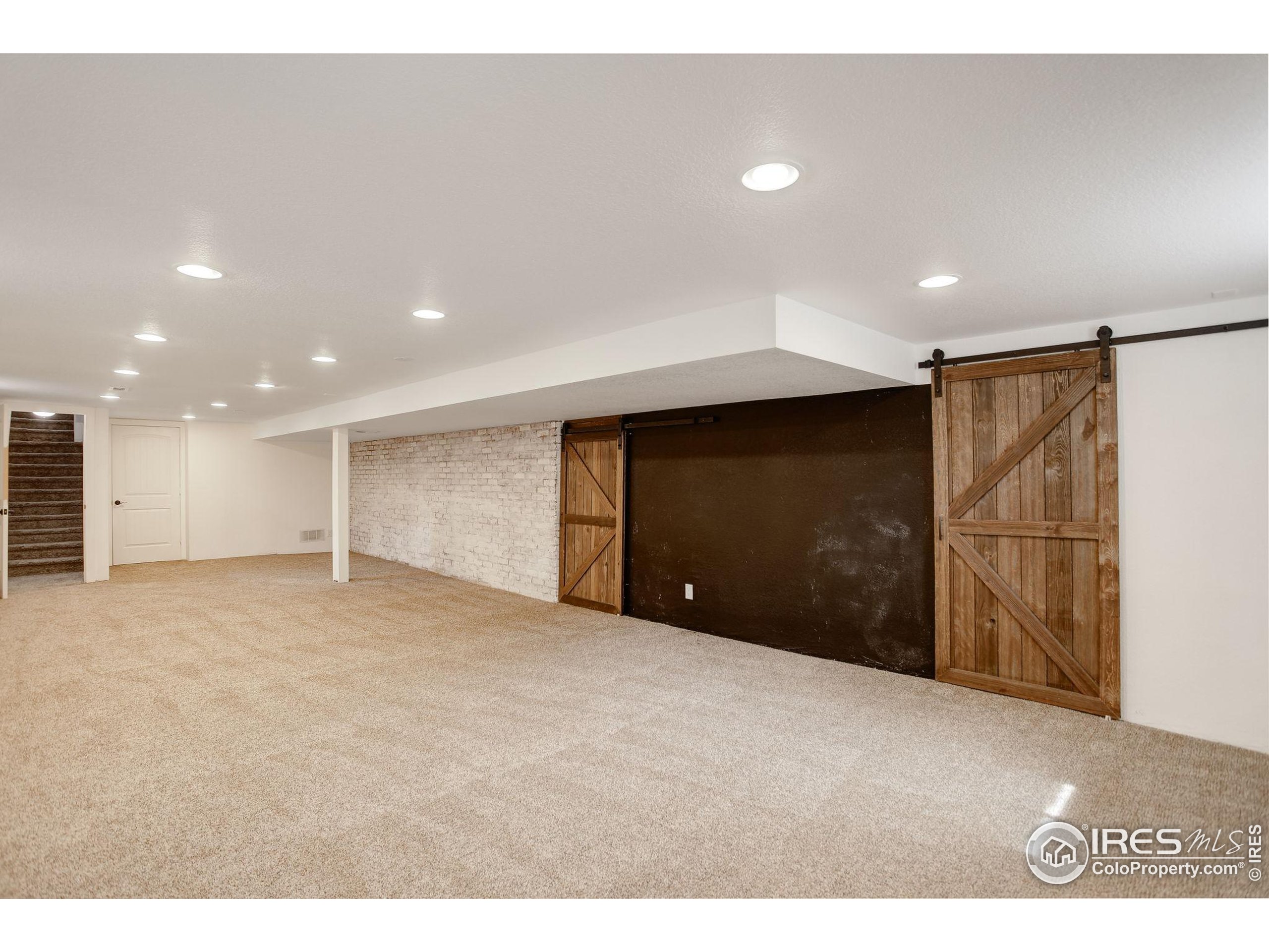 319 Carter Ln