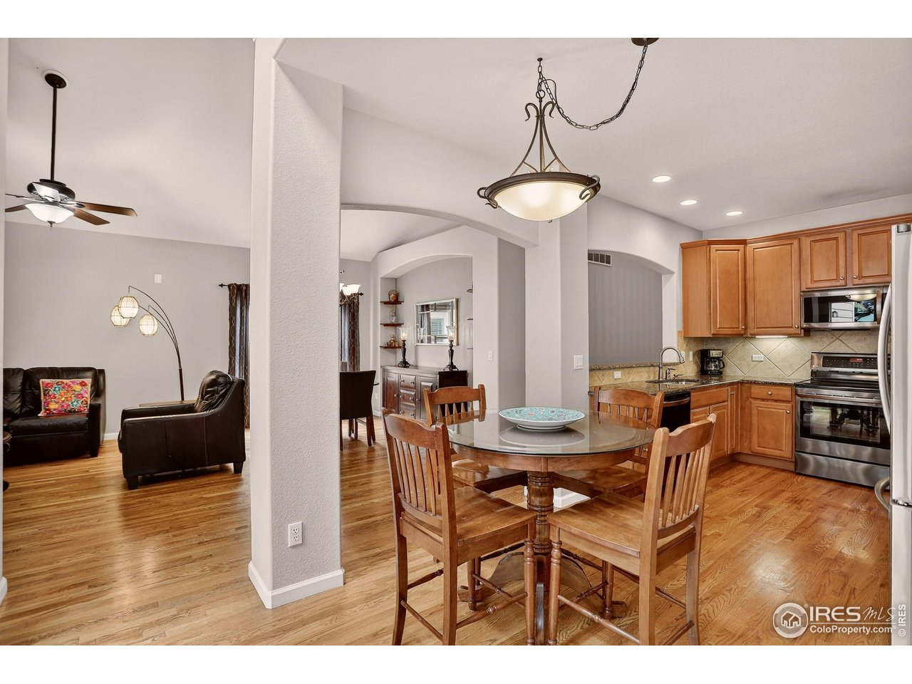 1632 Metropolitan Dr