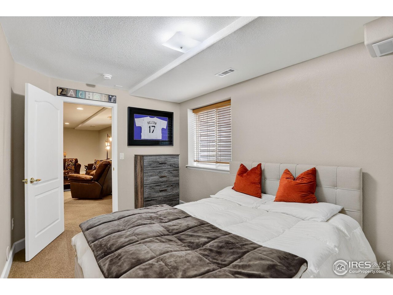 1632 Metropolitan Dr