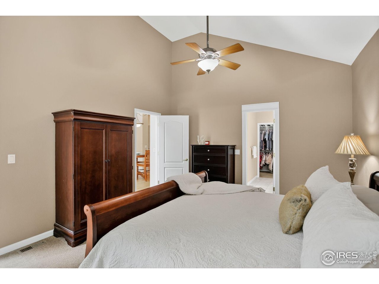 1632 Metropolitan Dr