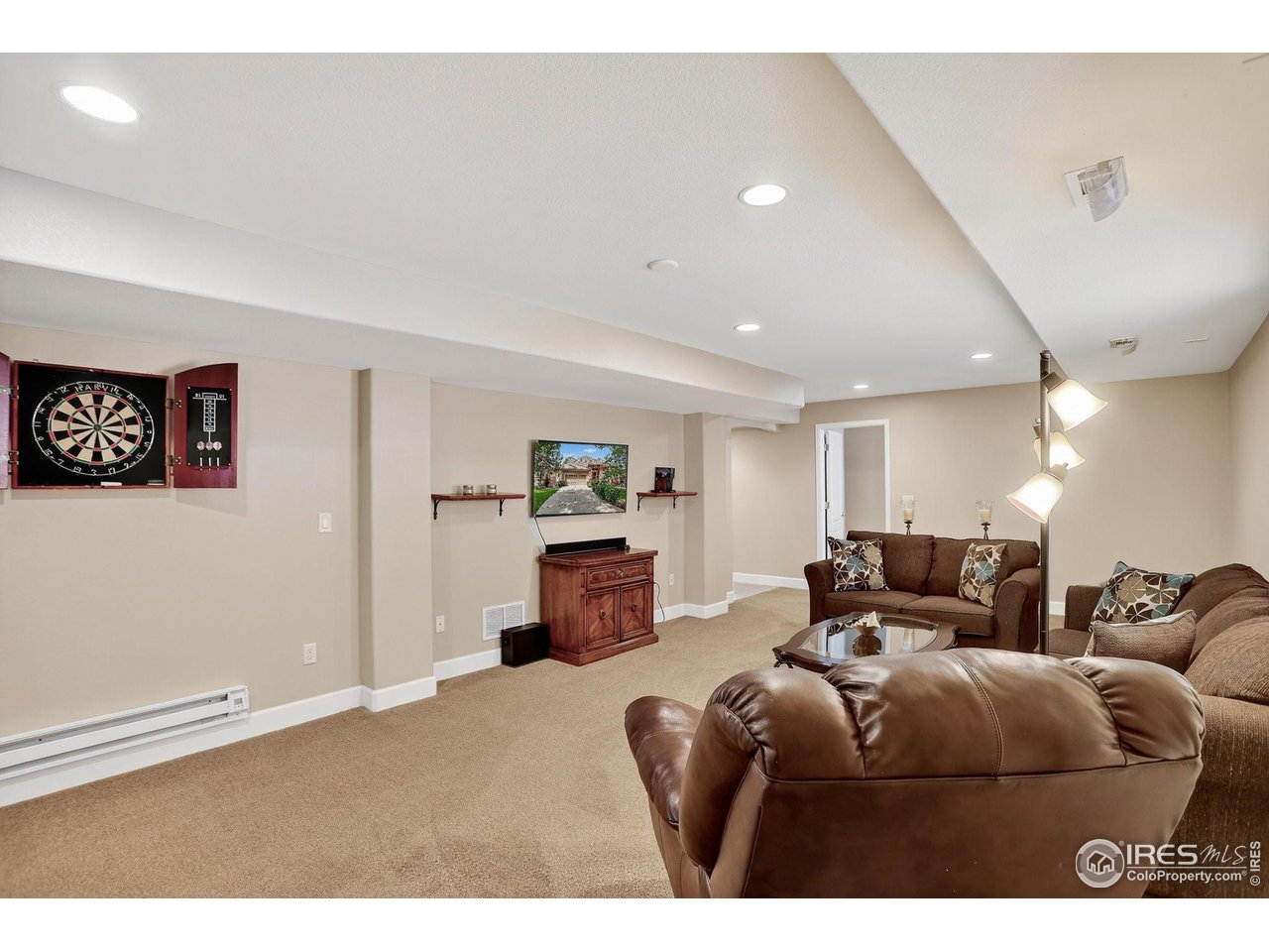 1632 Metropolitan Dr