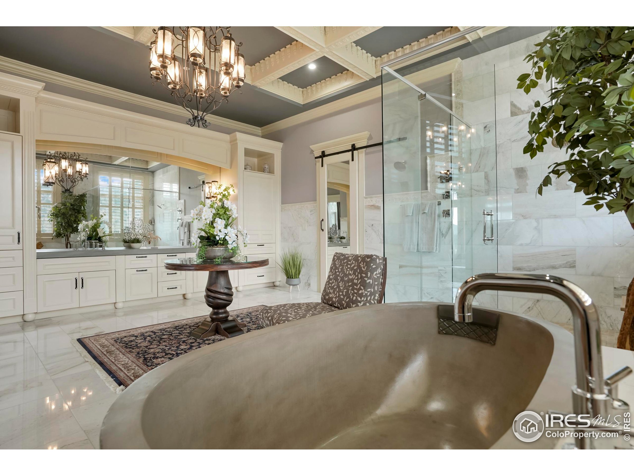 2327 Deer Ridge Dr