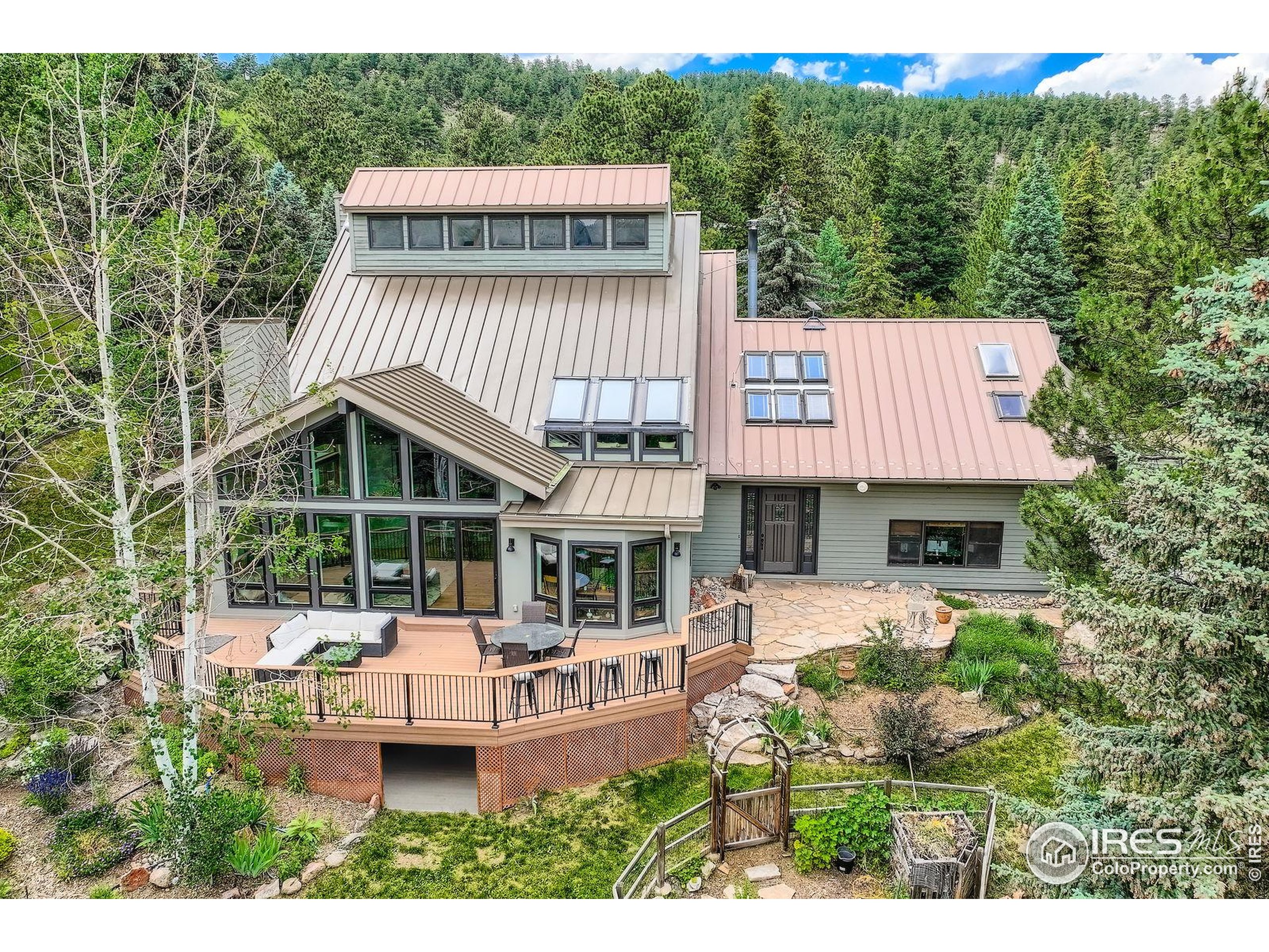 148 Granite Dr