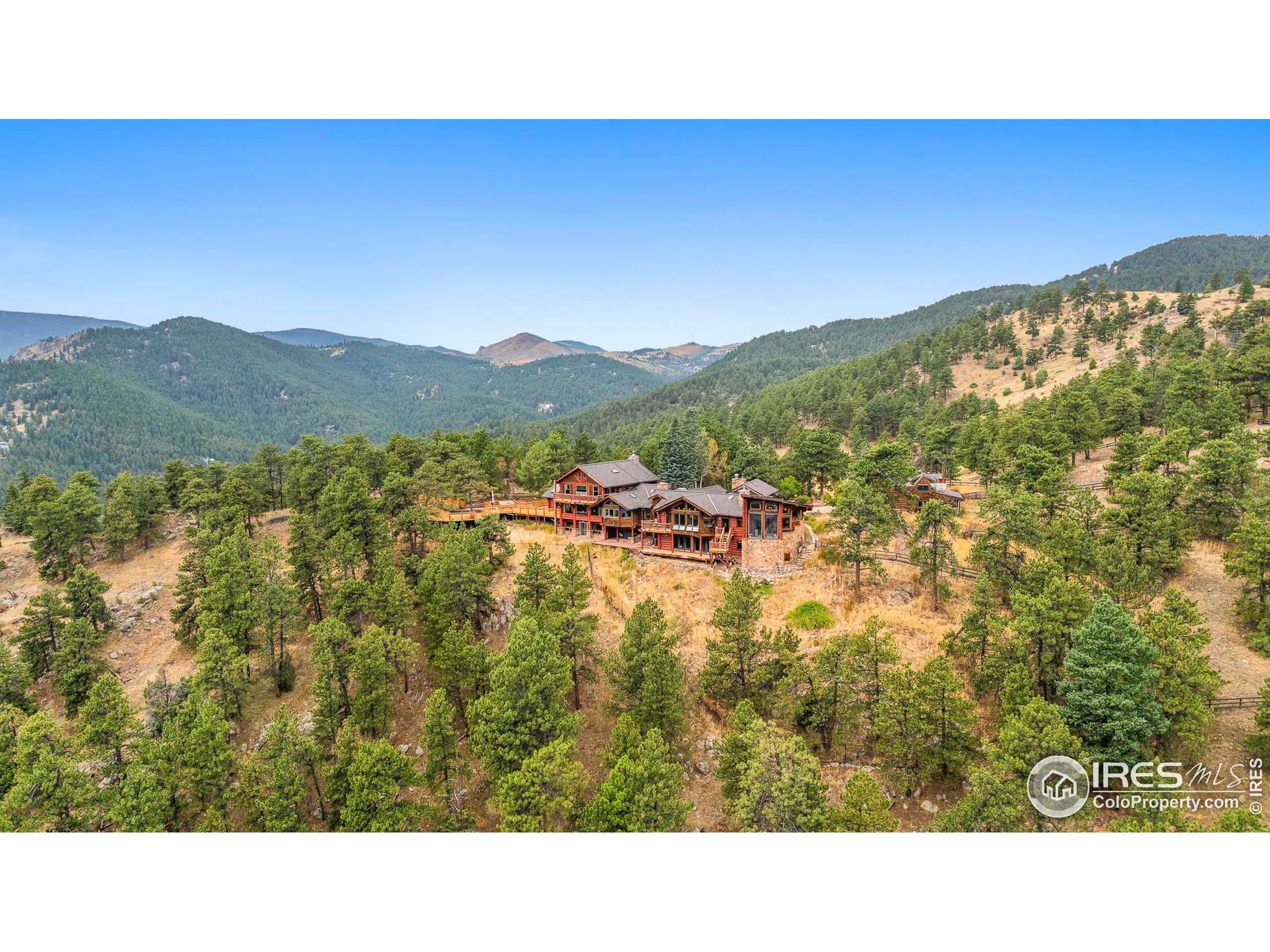 79 , 470, 1327, 1344, 1443 Weaver Dr
