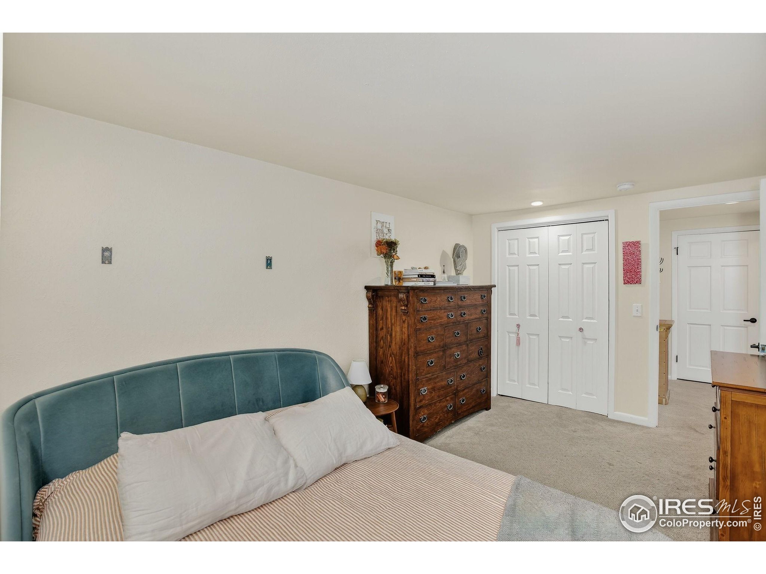 1875 Lehigh St