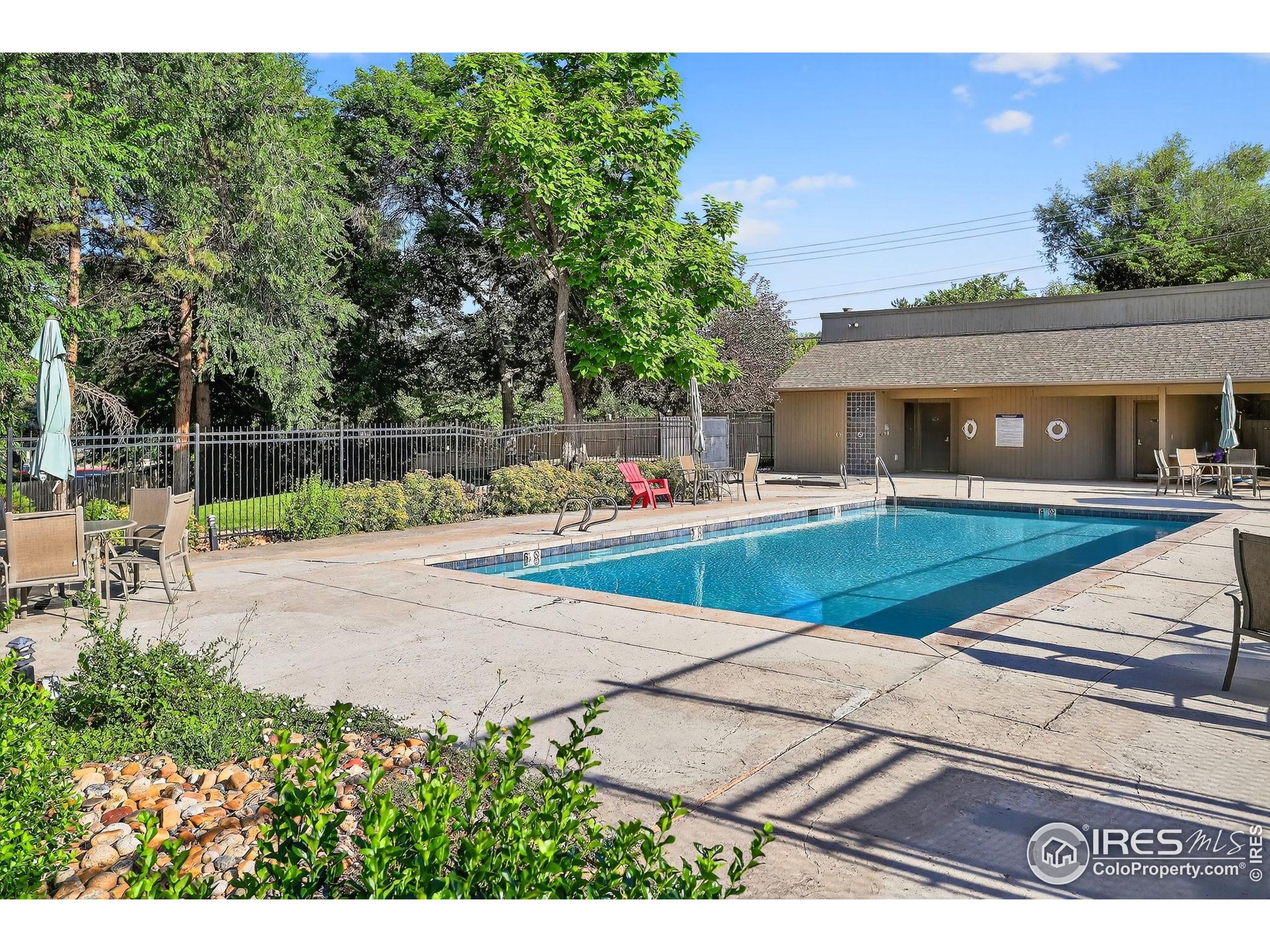 2954 Kalmia Ave #34