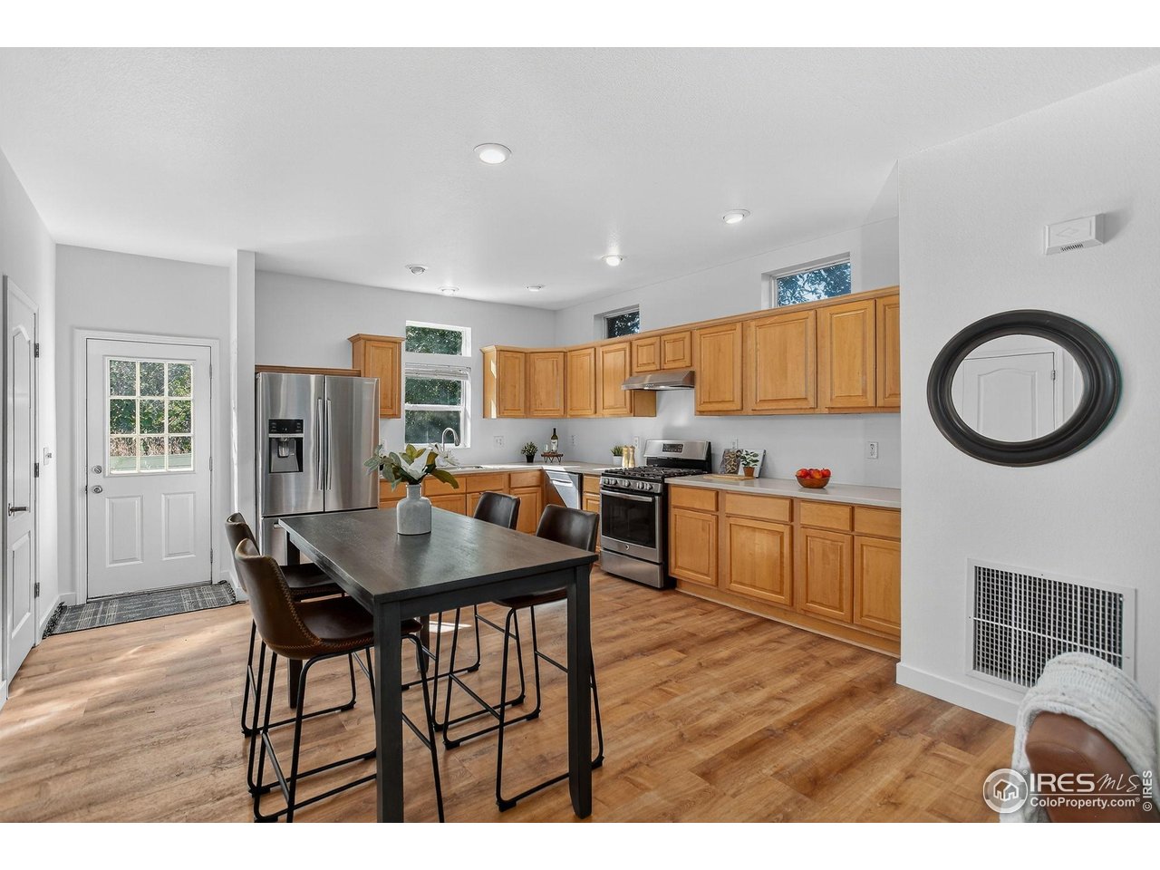 515 2nd Ave #7