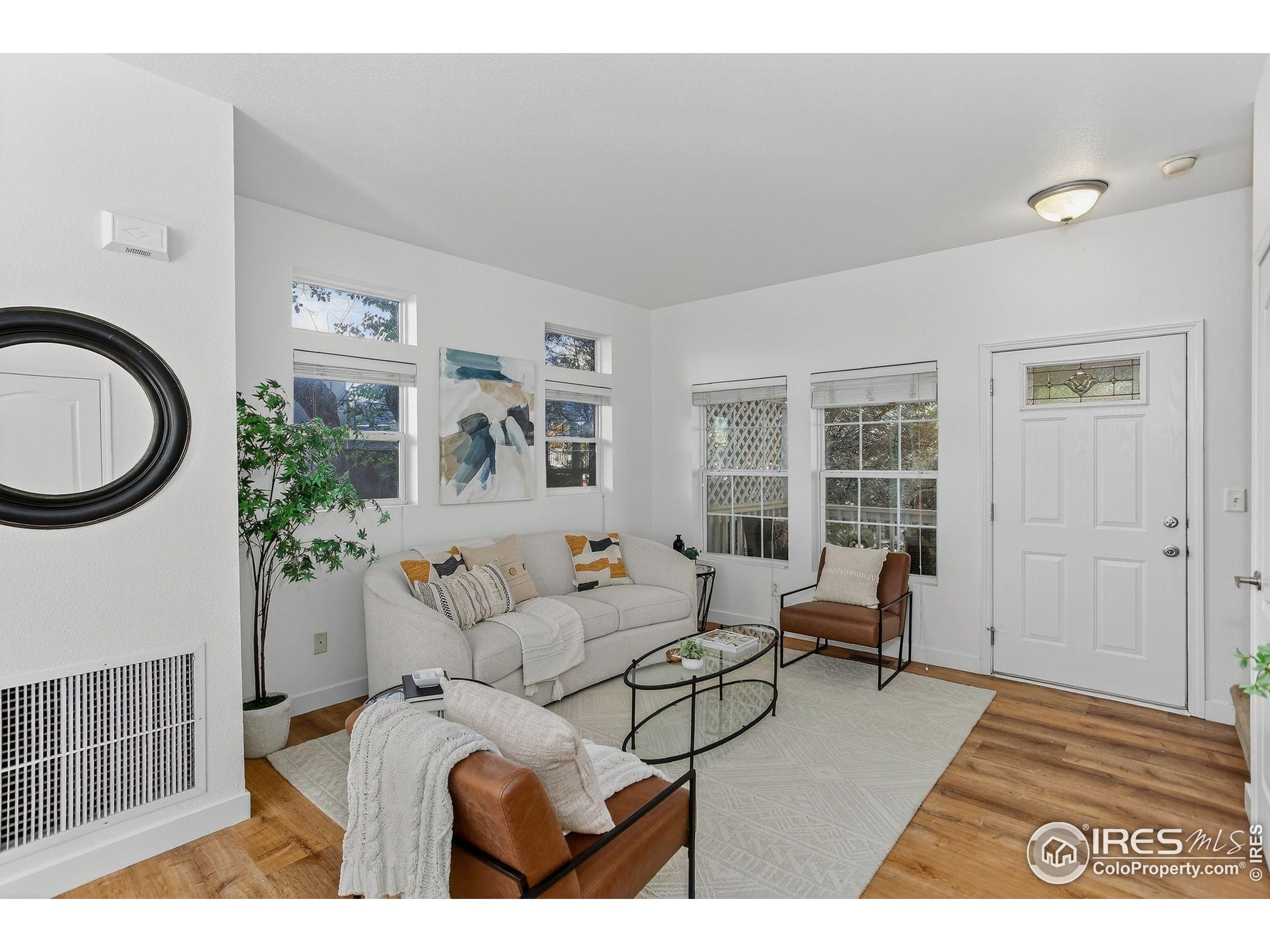 515 2nd Ave #7