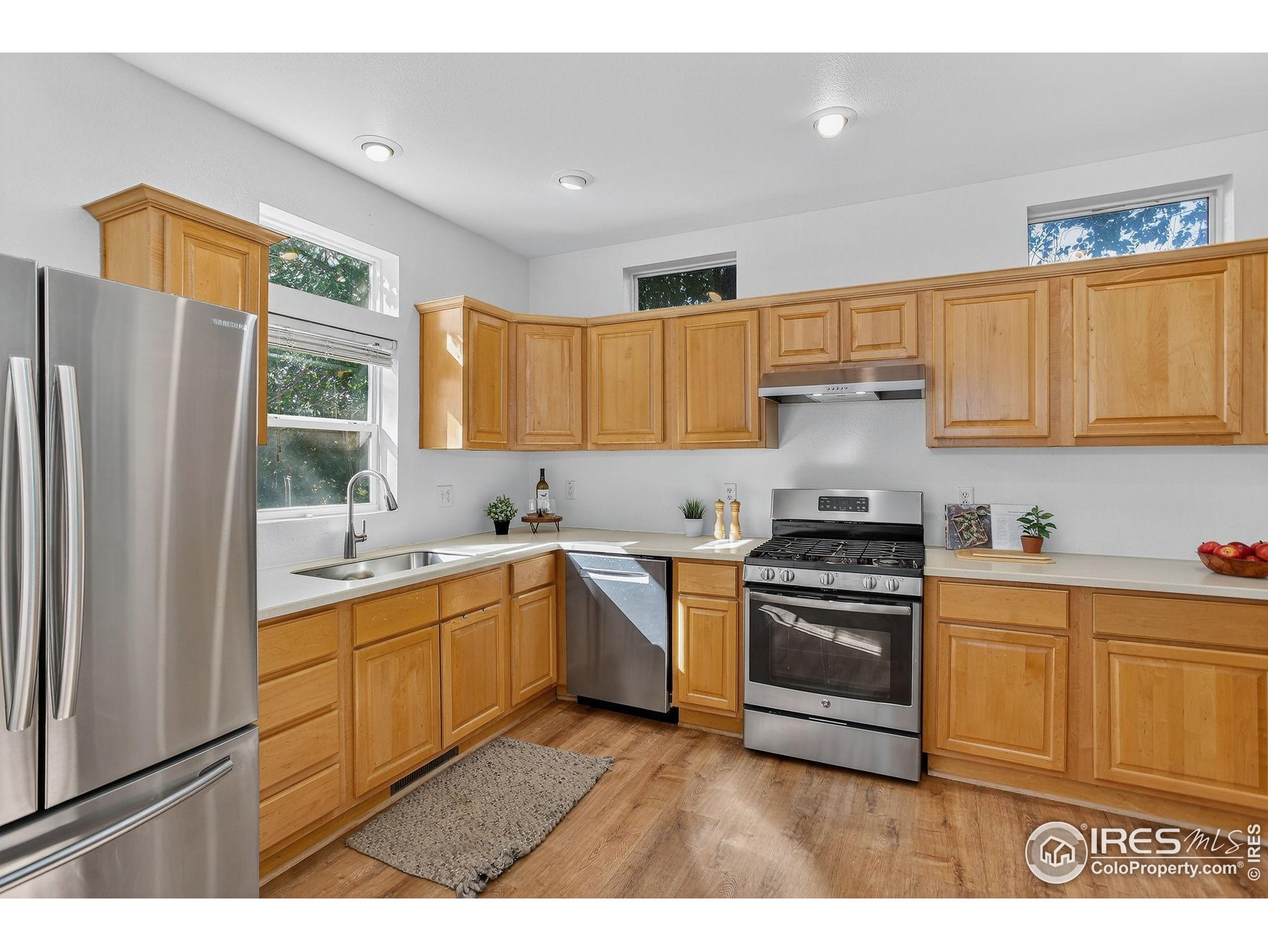 515 2nd Ave #7
