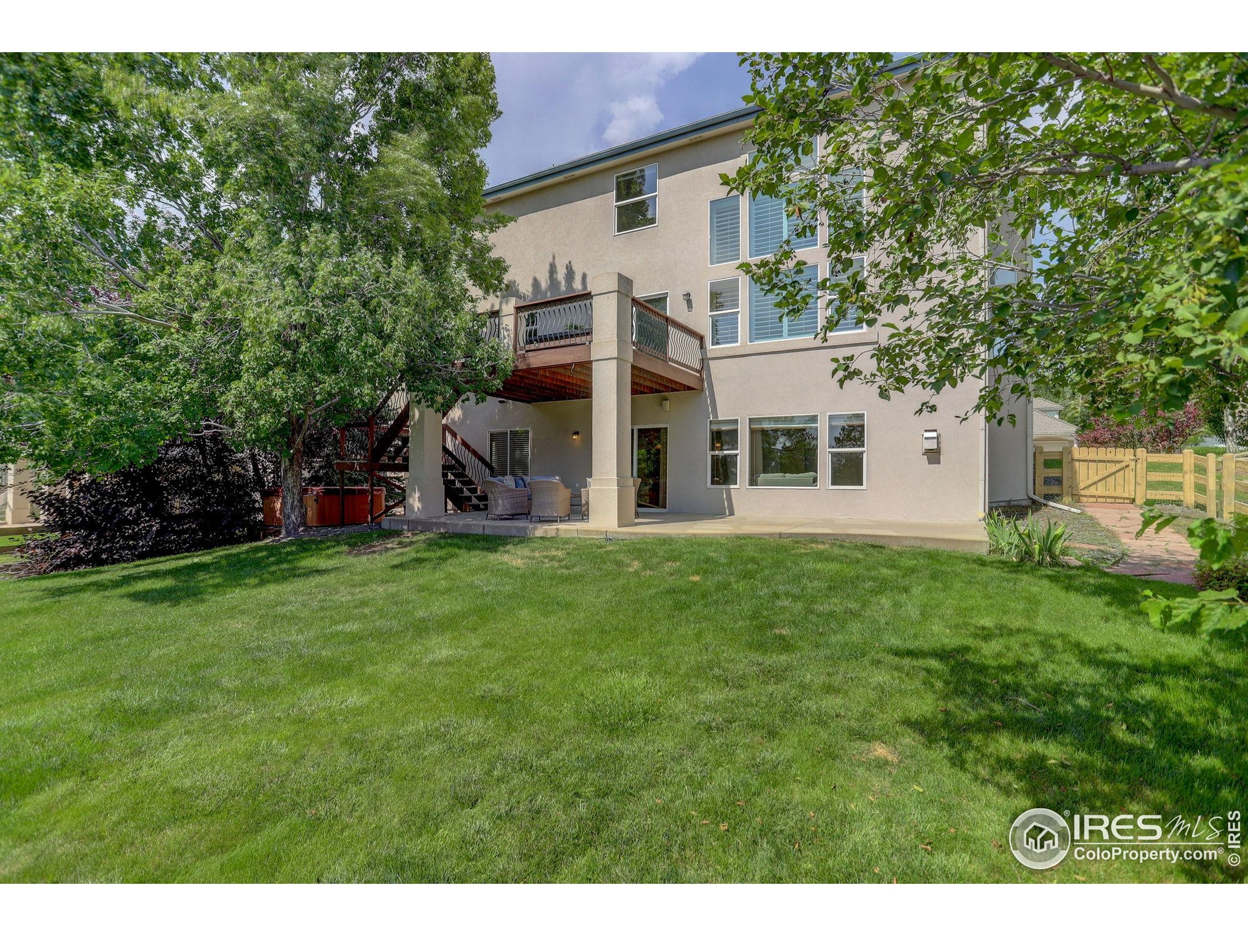 1820 Vernon Ln