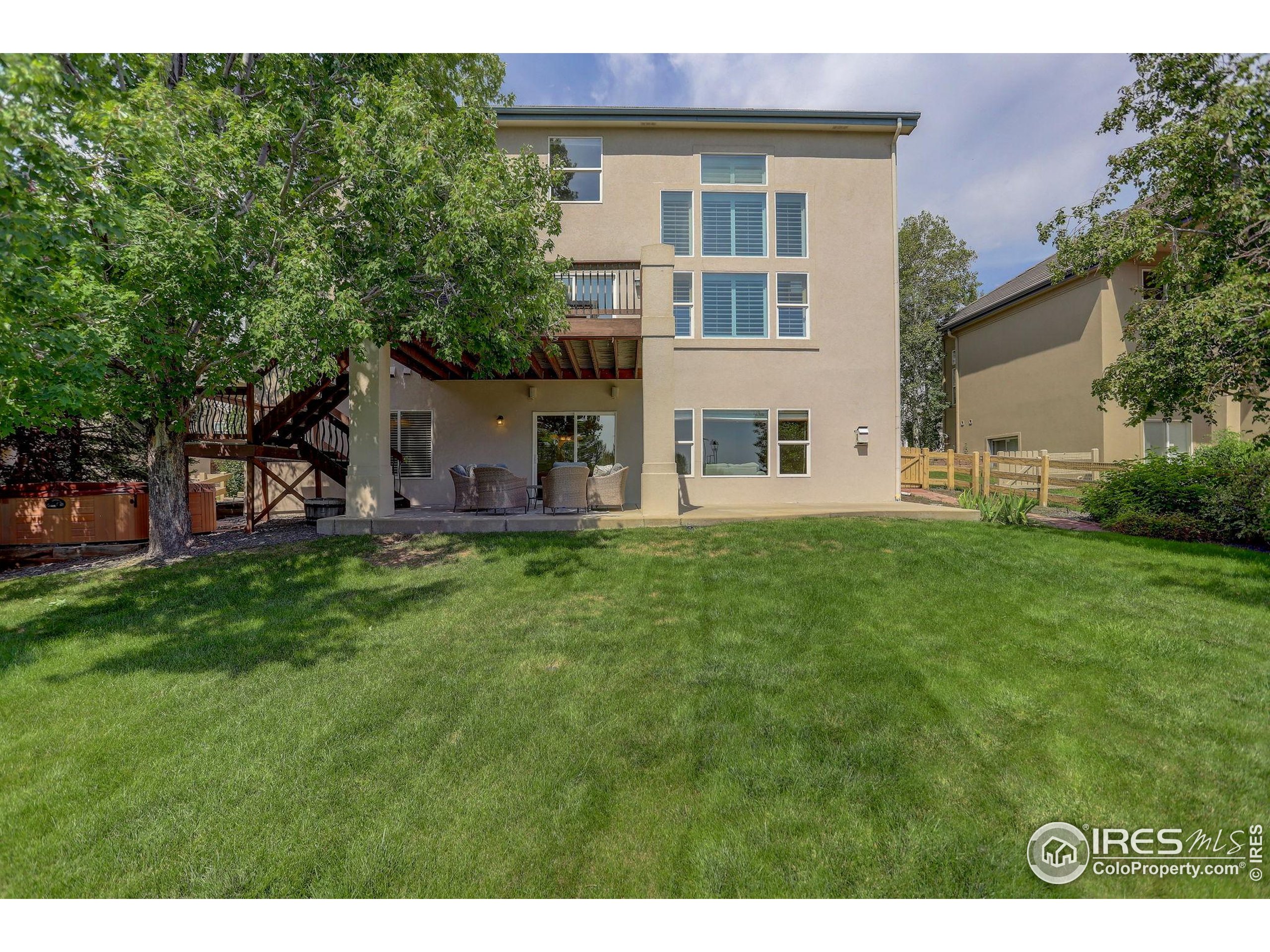 1820 Vernon Ln