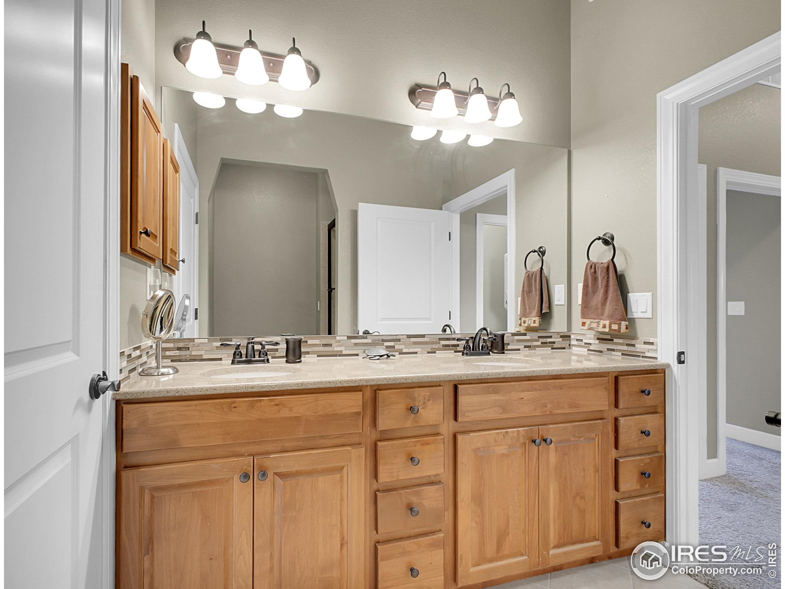 1379 Charles Dr #E5 Longmont Unit: #E5