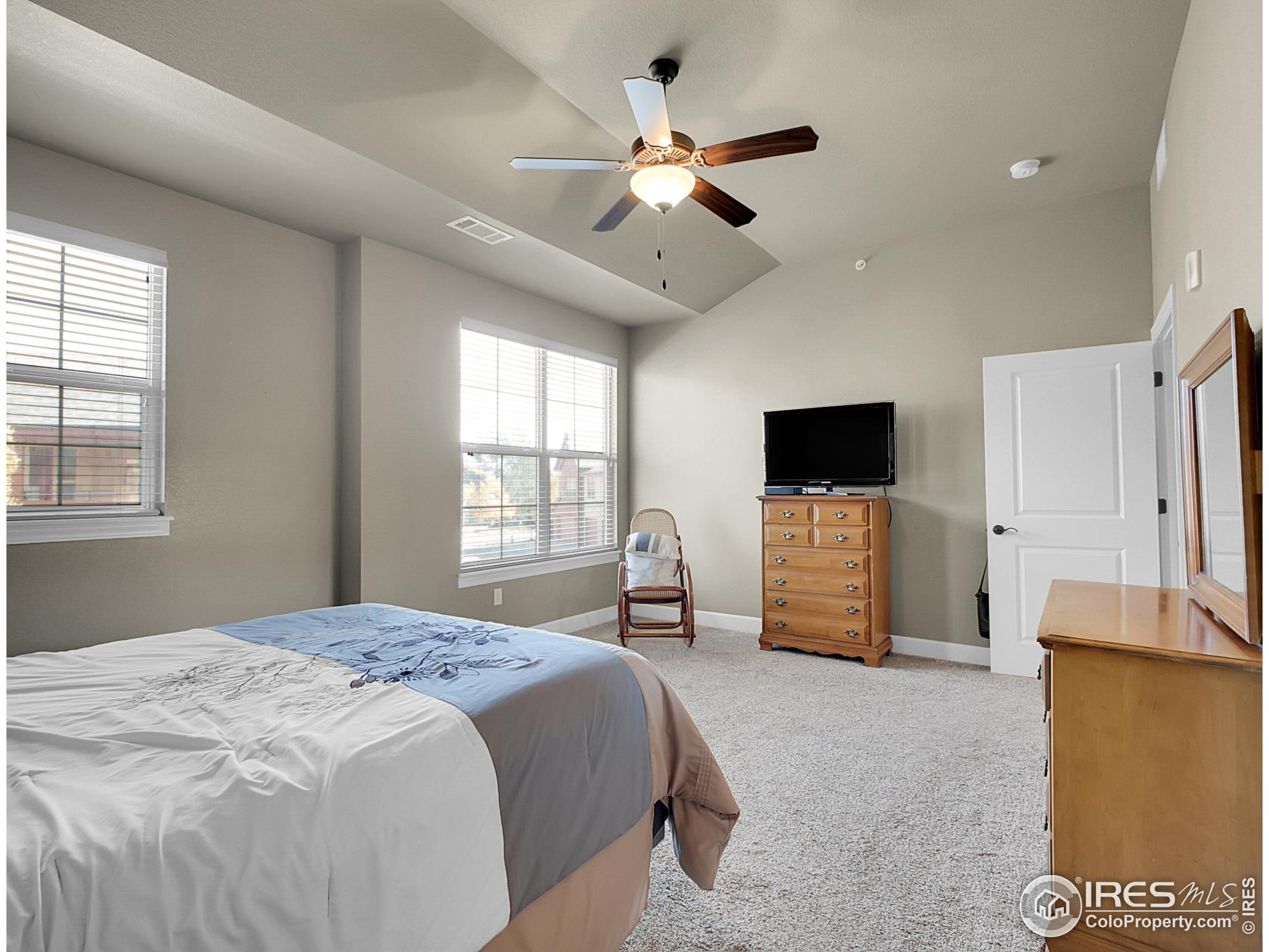 1379 Charles Dr #E5 Longmont Unit: #E5