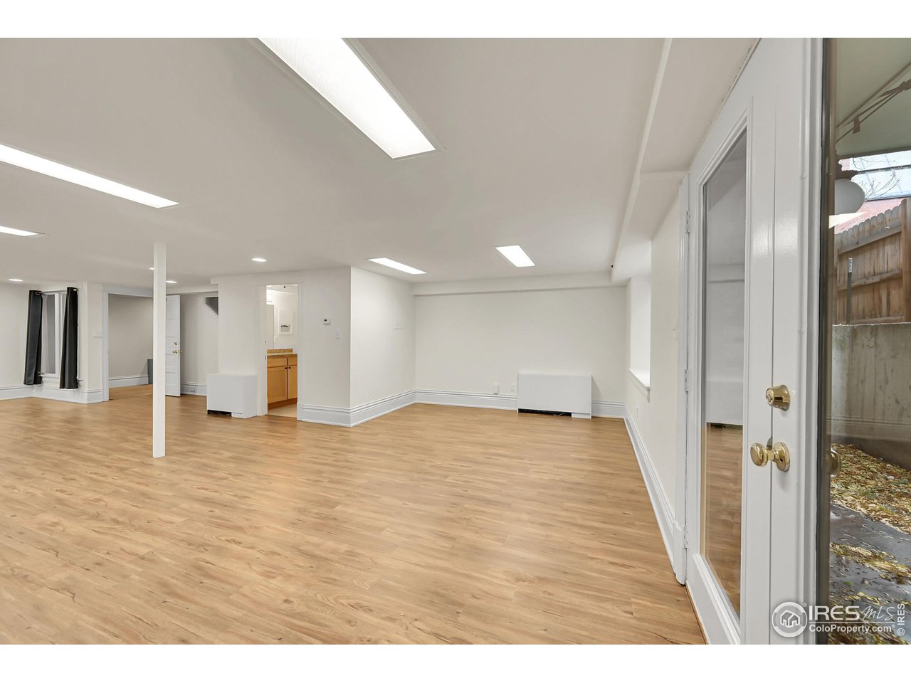 2033 & 2039 11th St #3, #1