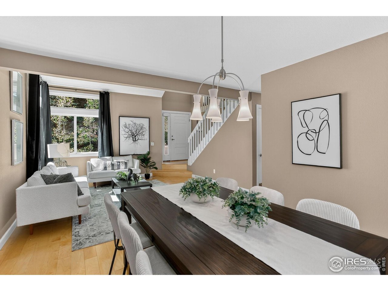 593 Wildrose Way