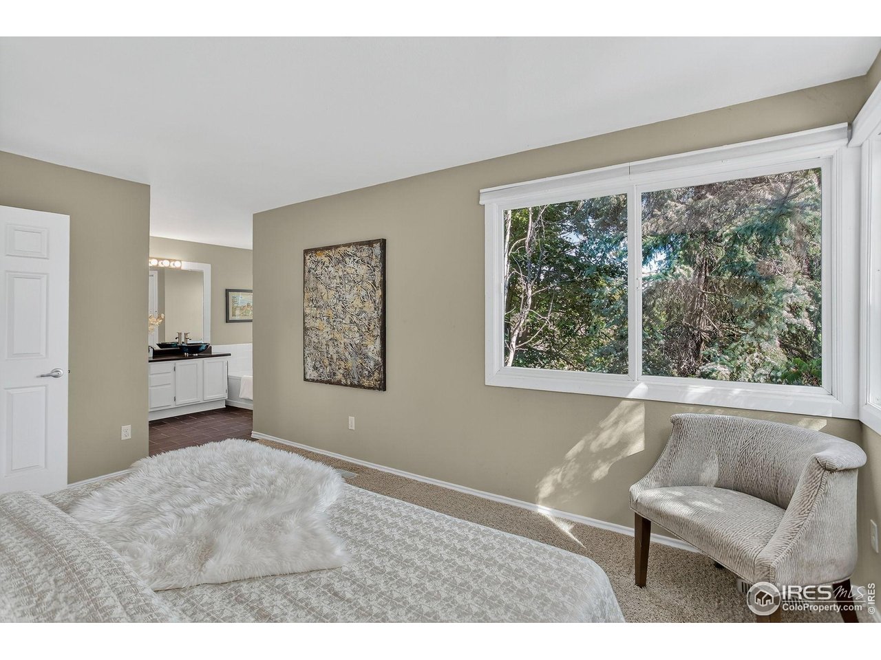 593 Wildrose Way
