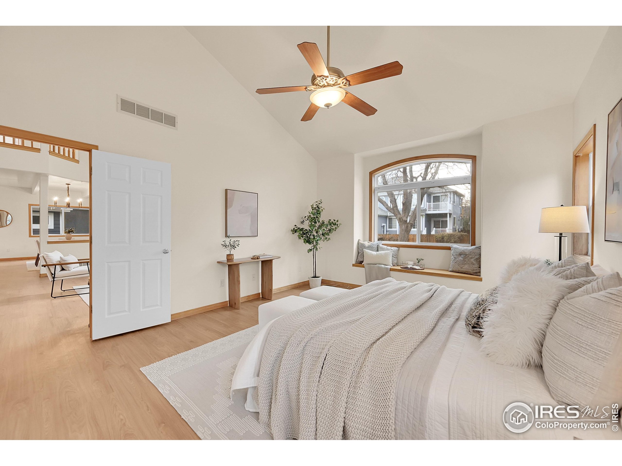 4824 Kings Ridge Blvd