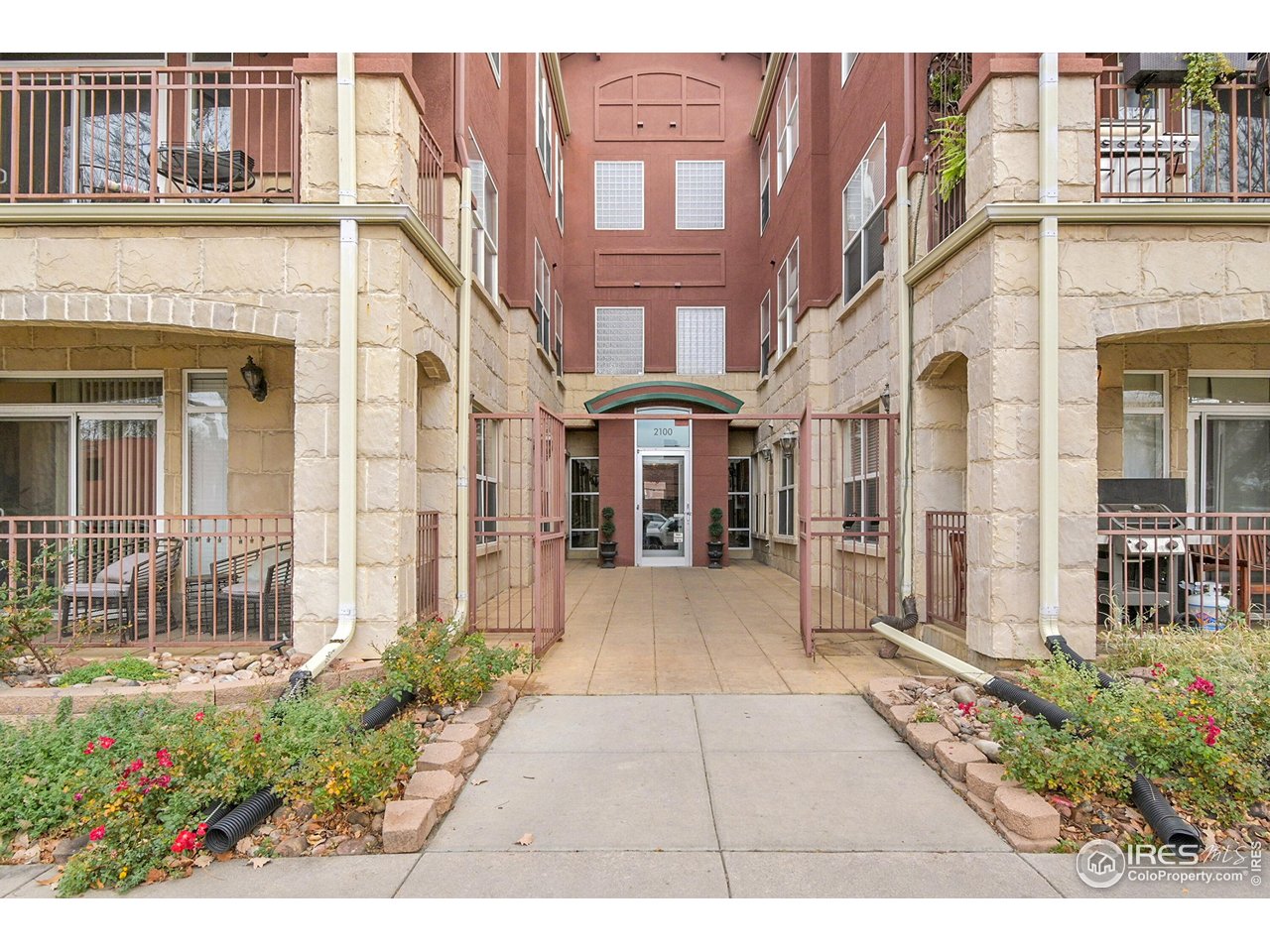 2100 N Humboldt St #205