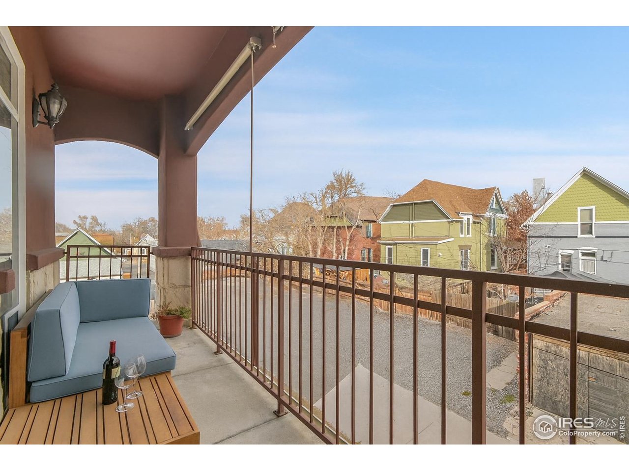2100 N Humboldt St #205