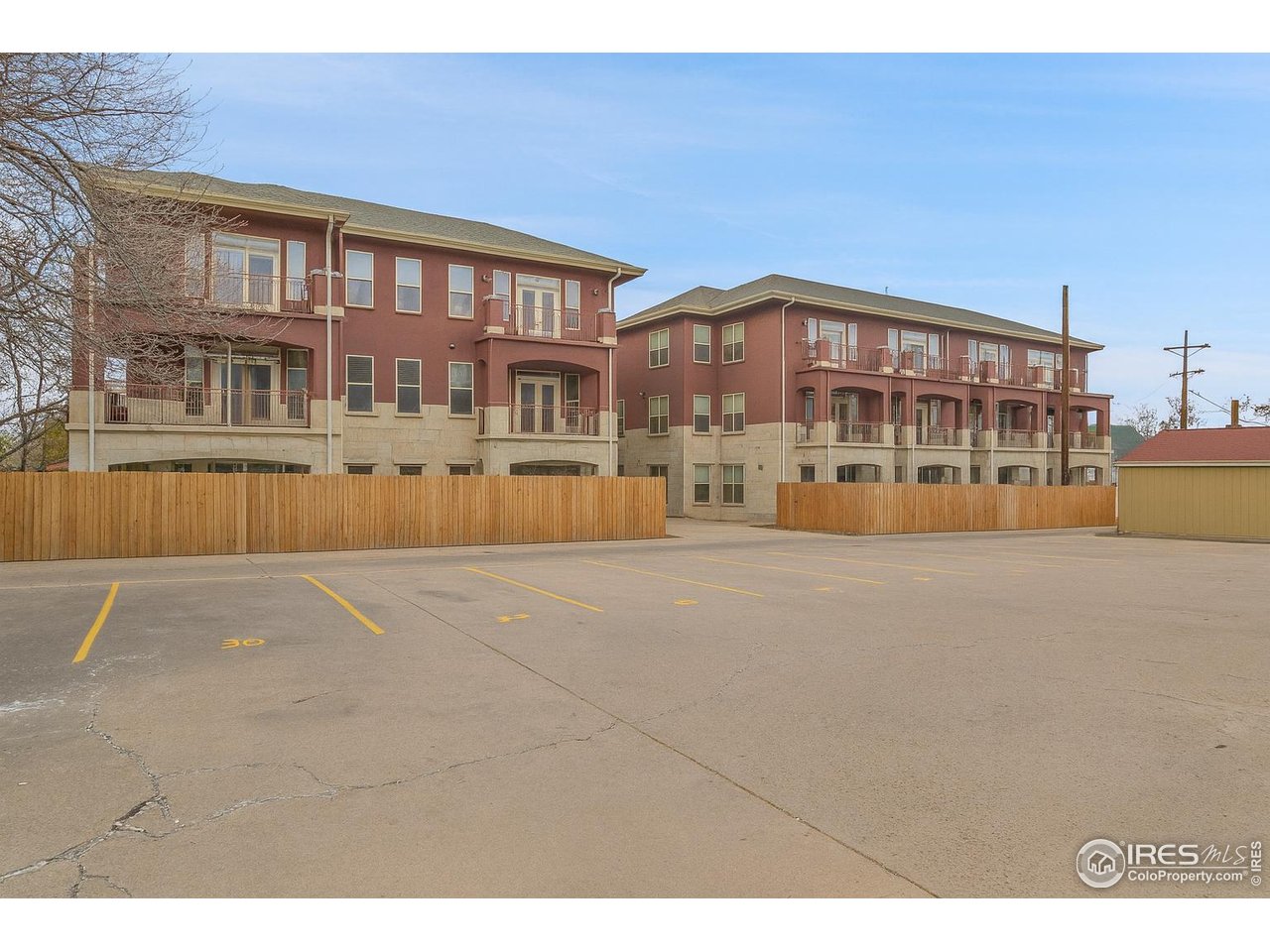 2100 N Humboldt St #205