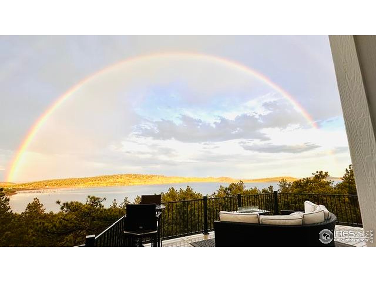 4163 Rainbow View Ln