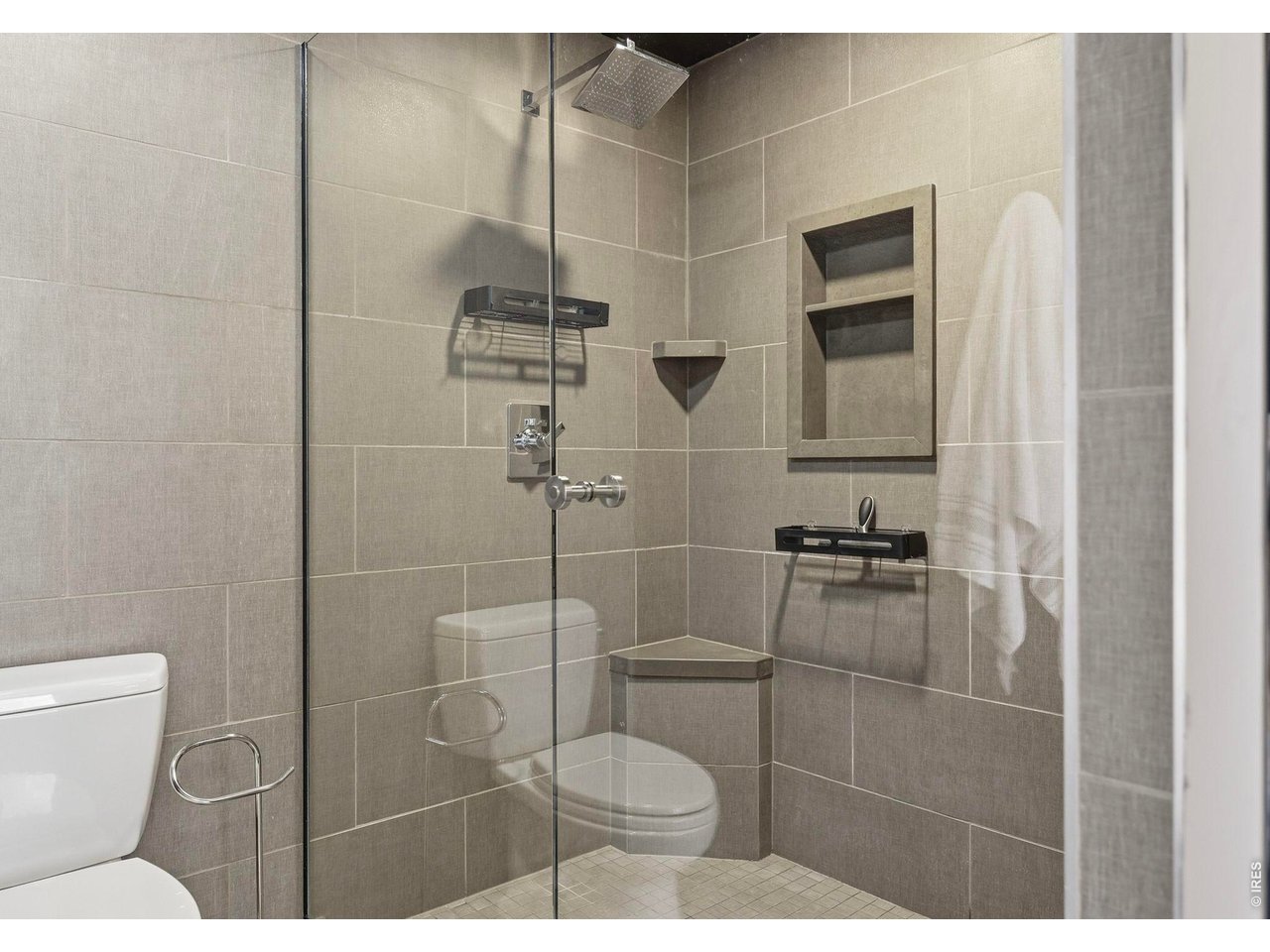 2302 Barn Swallow Dr