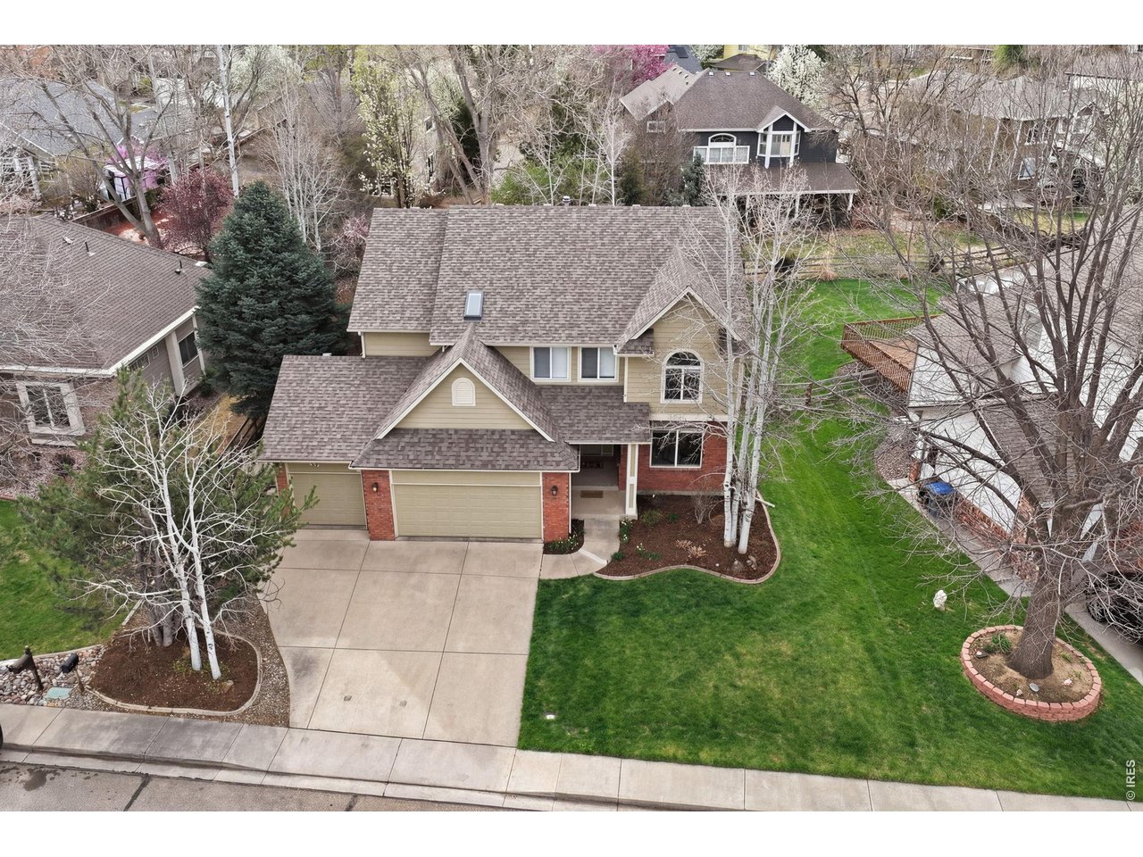 2302 Barn Swallow Dr