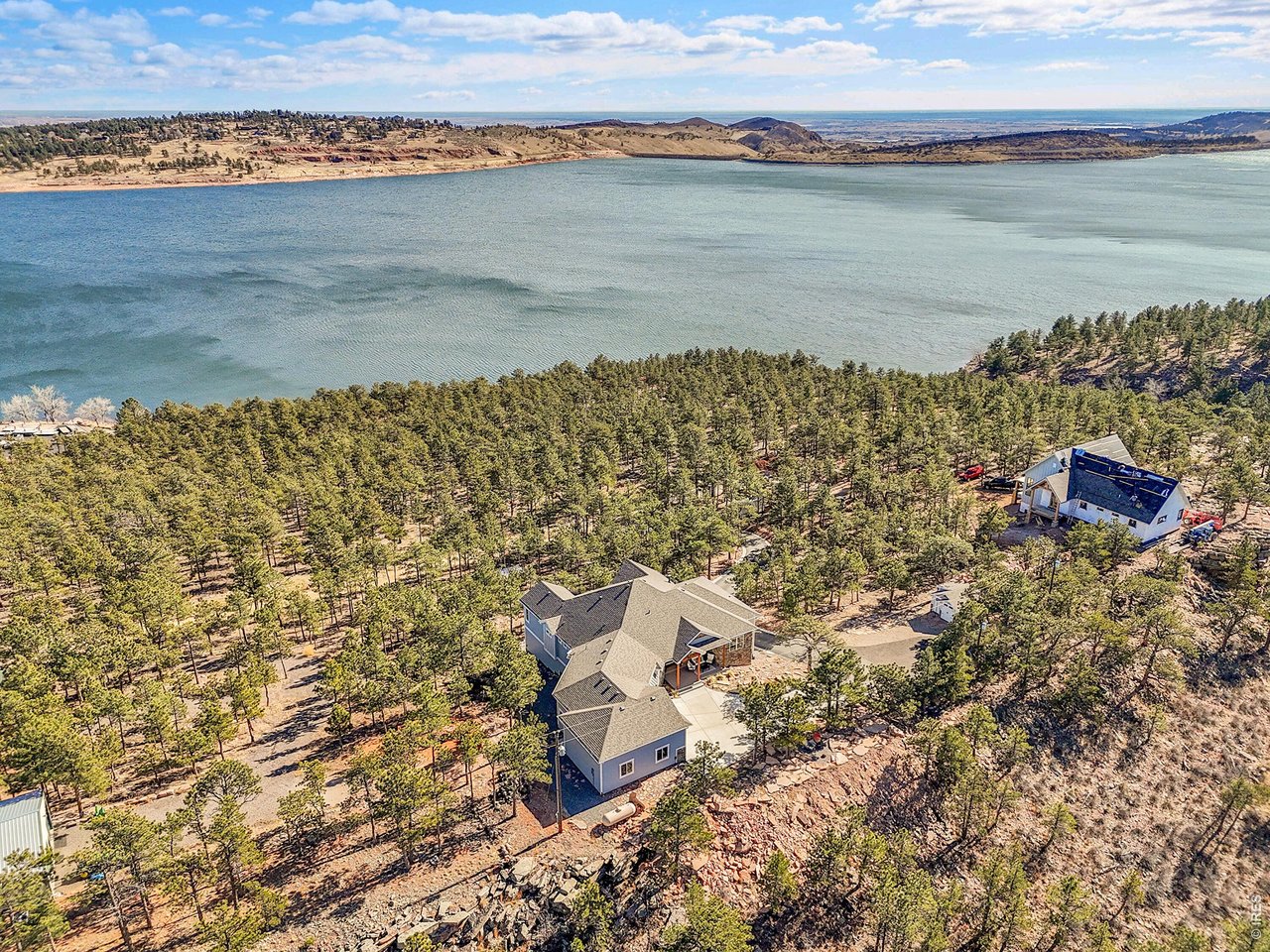 4163 Rainbow View Ln