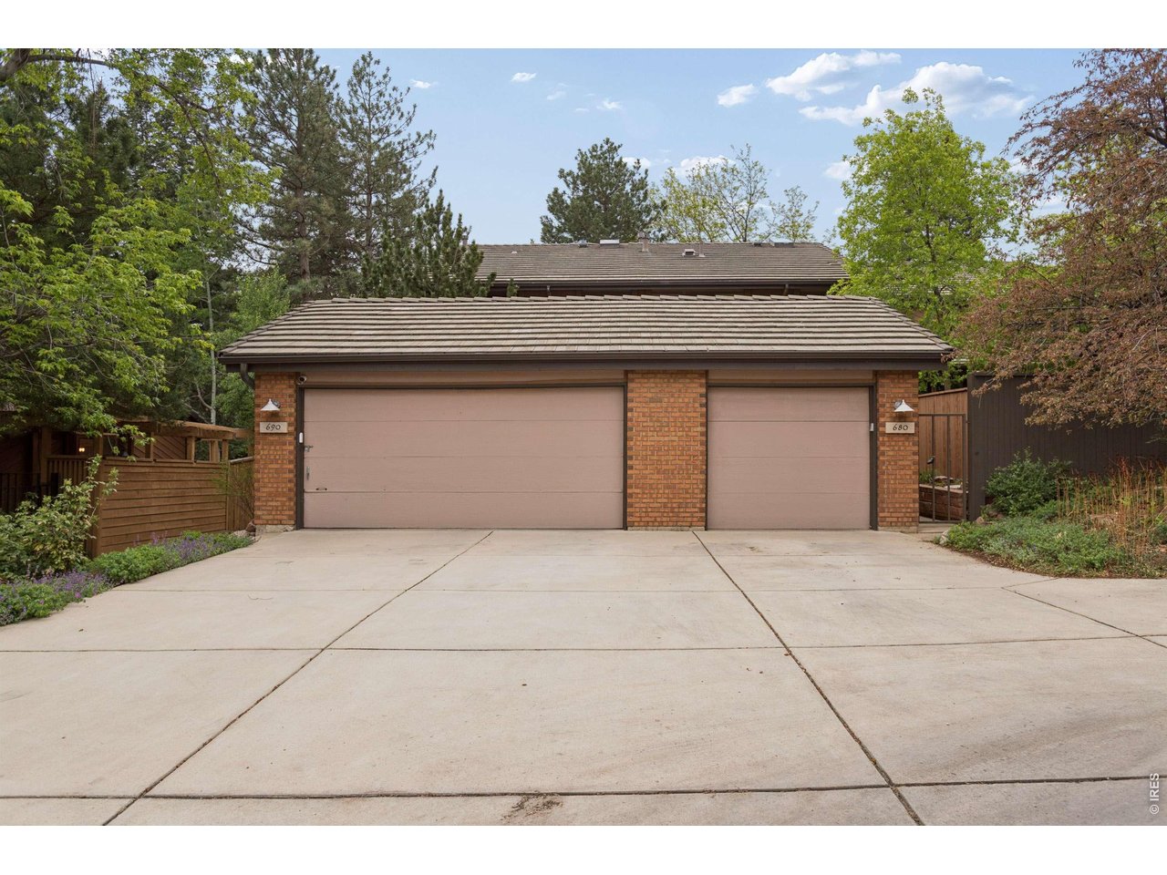 680 Poplar Ave