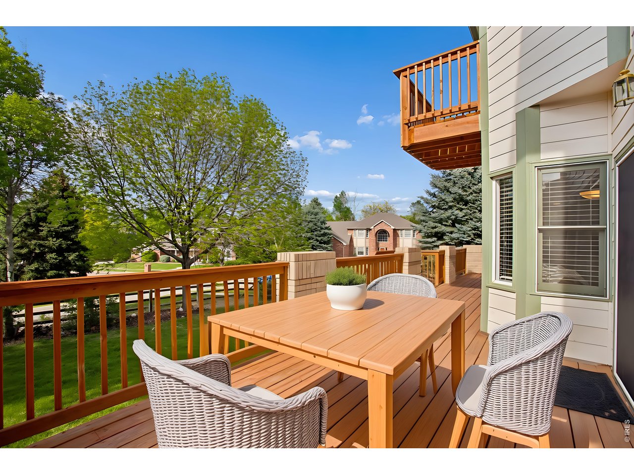2284 Indian Peaks Cir