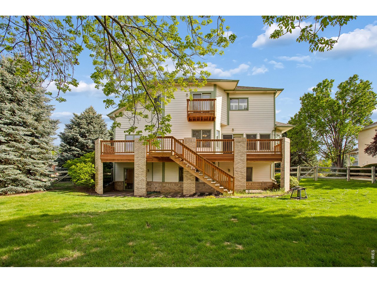 2284 Indian Peaks Cir