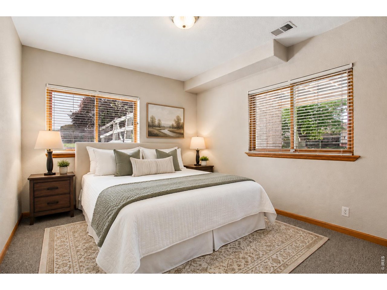 2284 Indian Peaks Cir