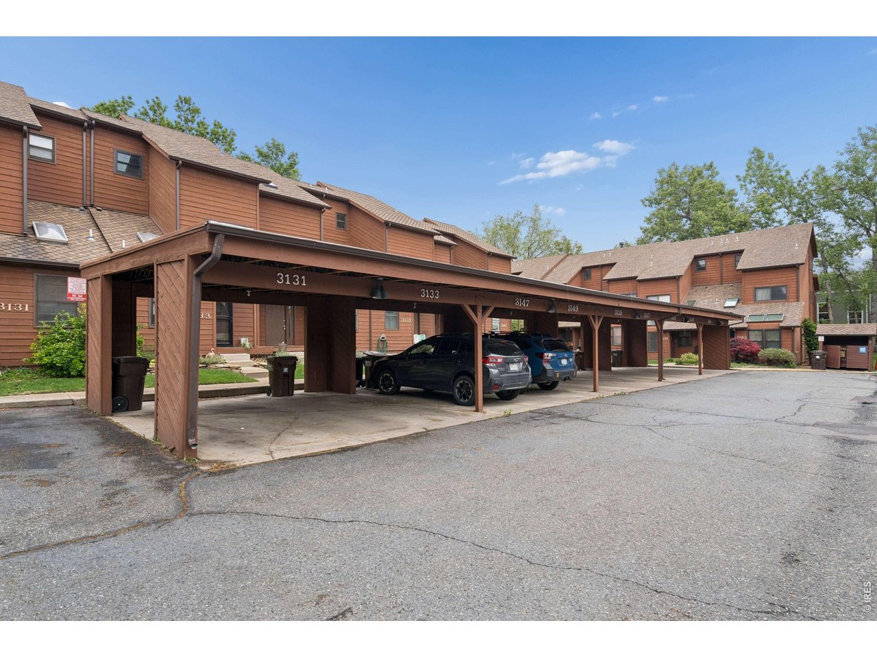 3135 Bell Dr