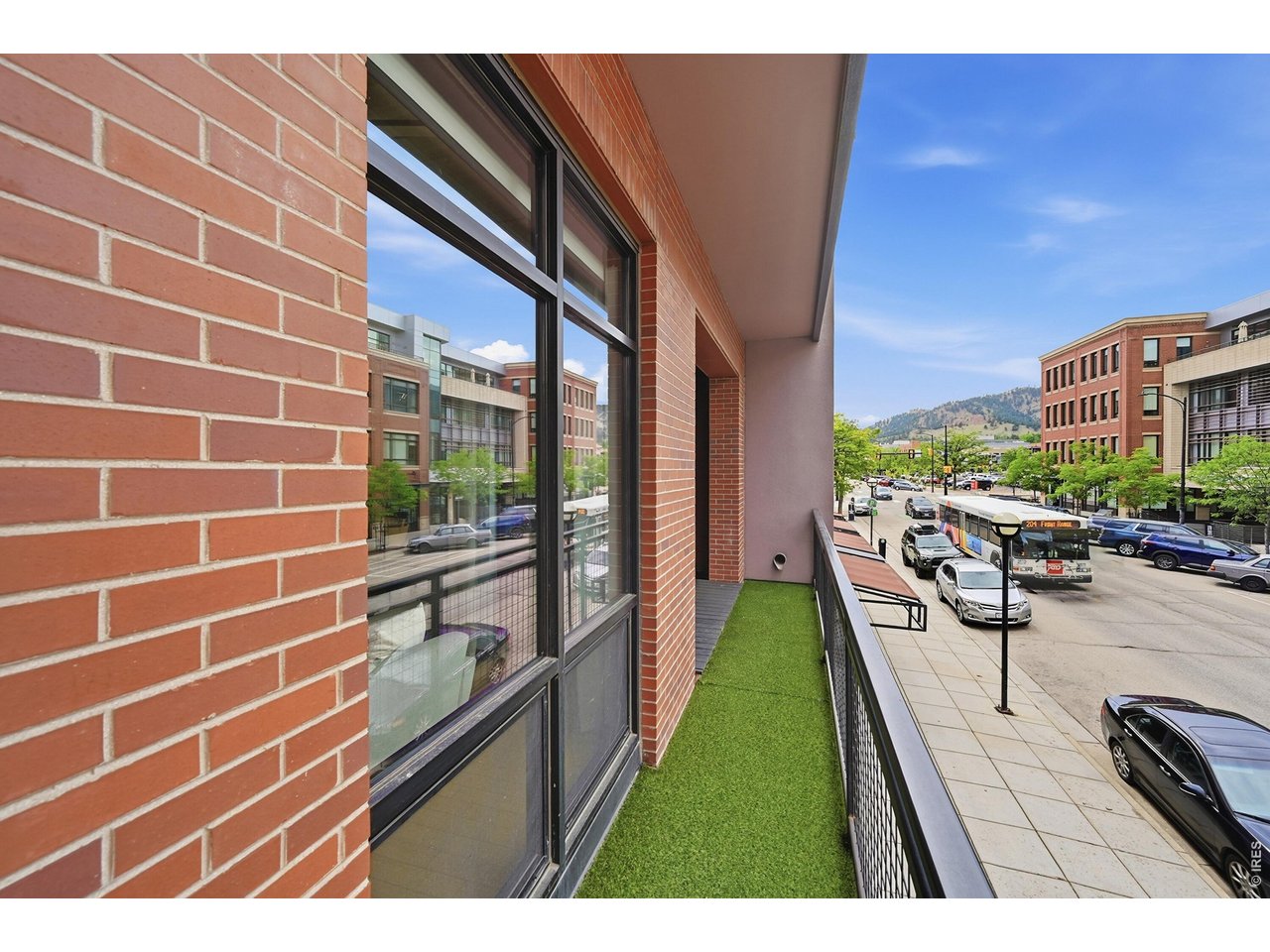 1360 Walnut St #202