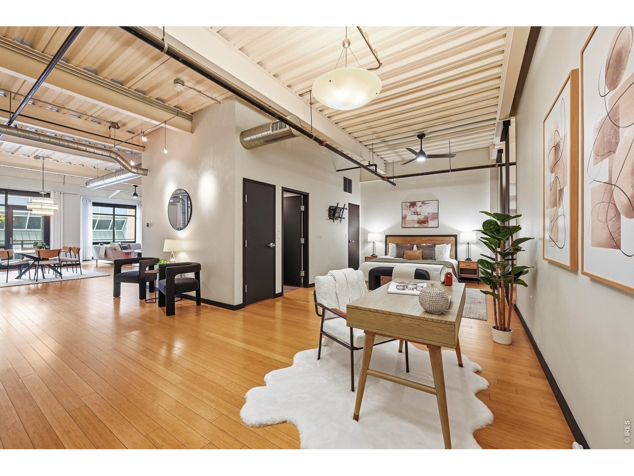 1360 Walnut St #202