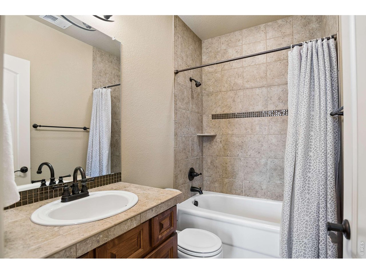 2819 Tierra Ridge Ct