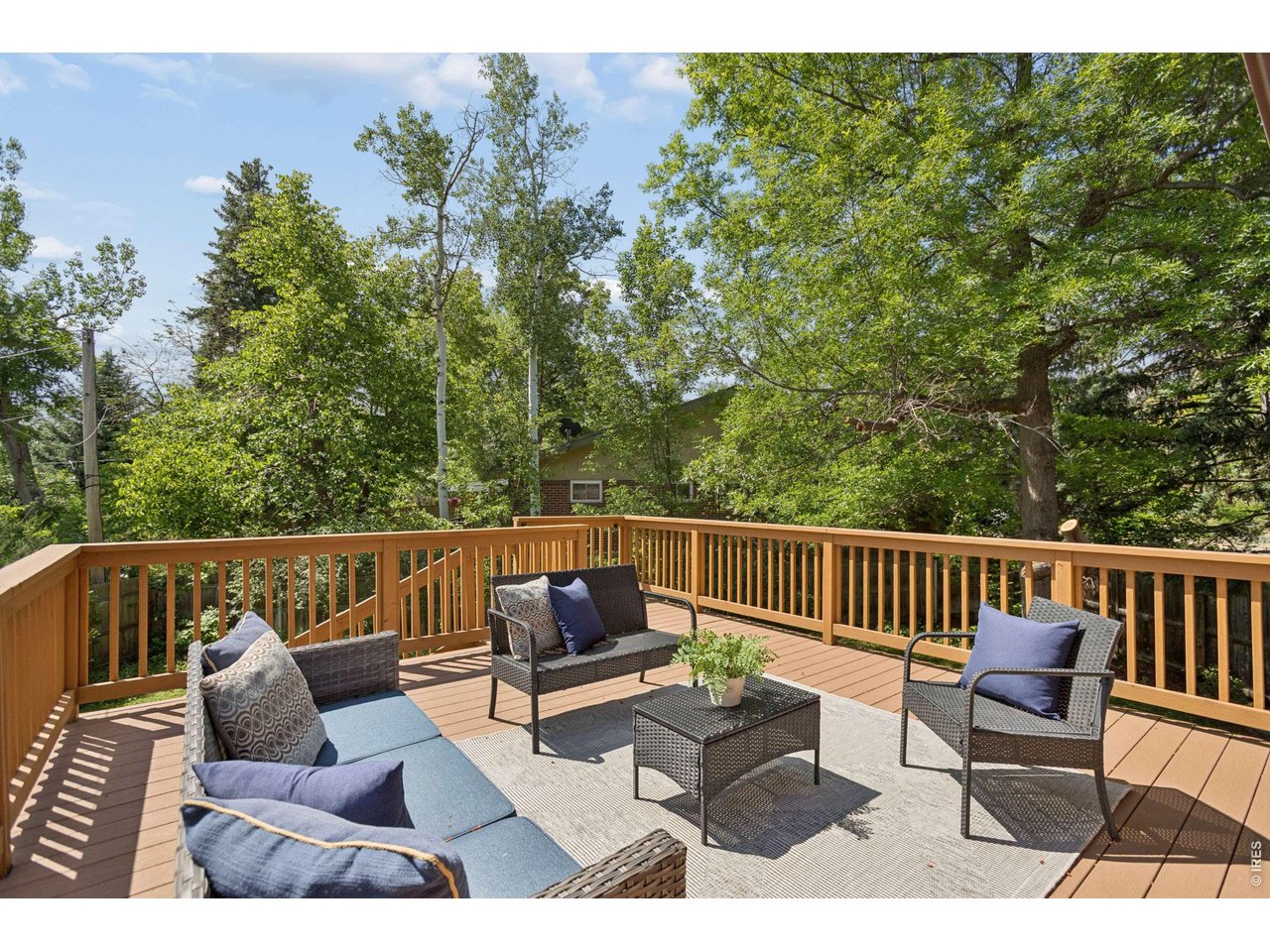 1460 Kendall Dr