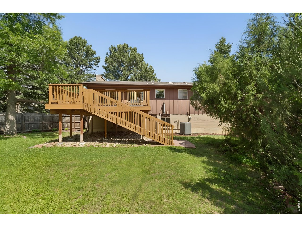 1460 Kendall Dr