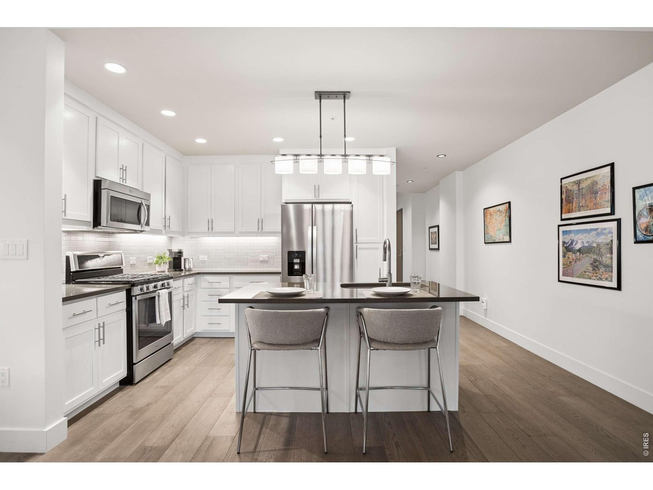 3401 Arapahoe Ave #104
