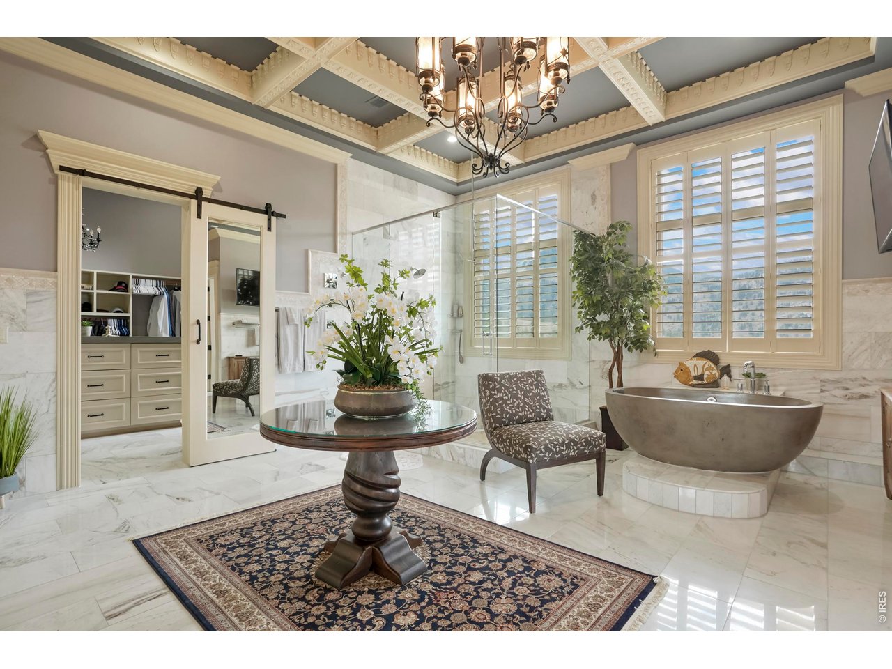 2327 Deer Ridge Dr