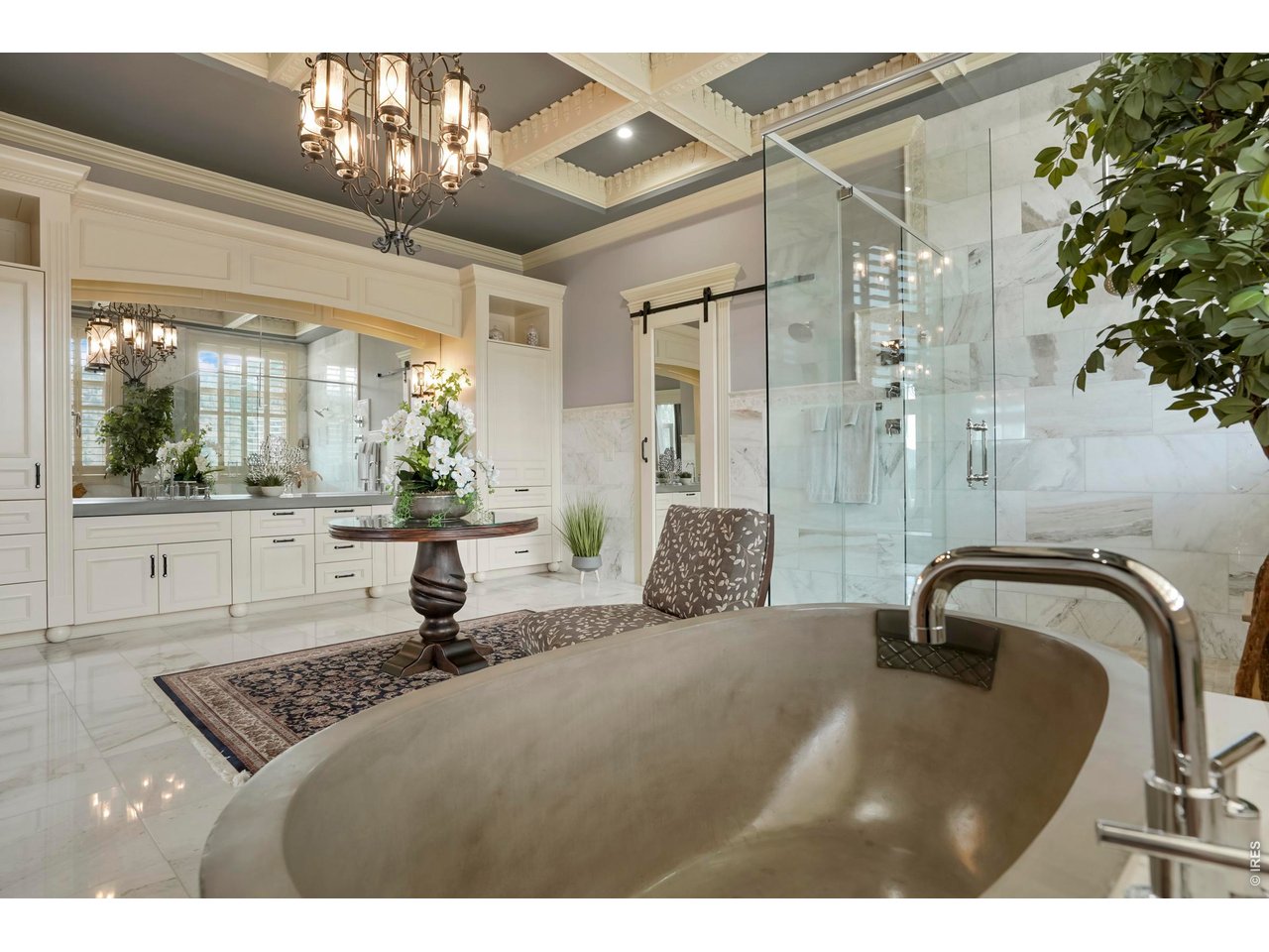 2327 Deer Ridge Dr