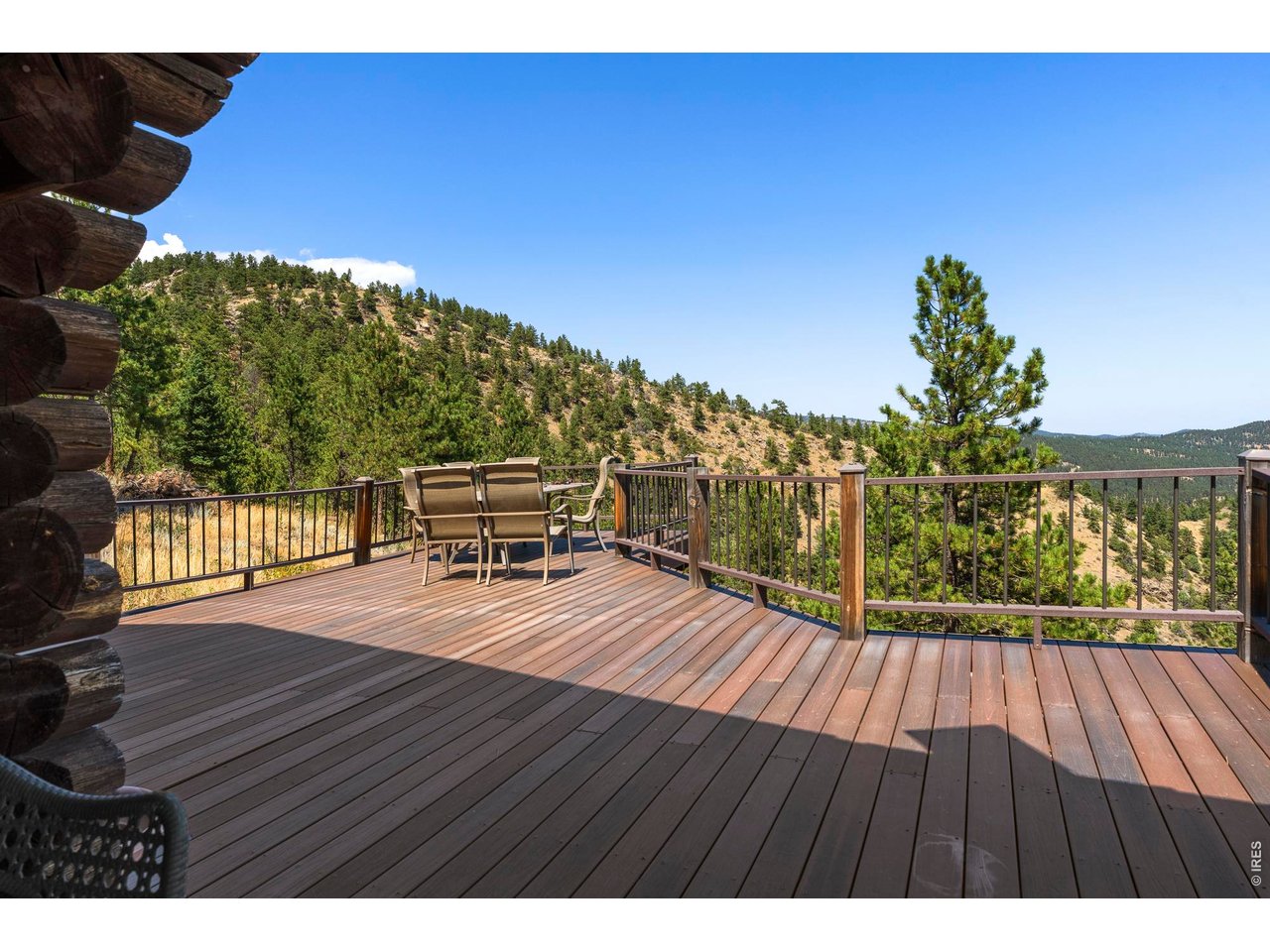 470 Weaver Dr