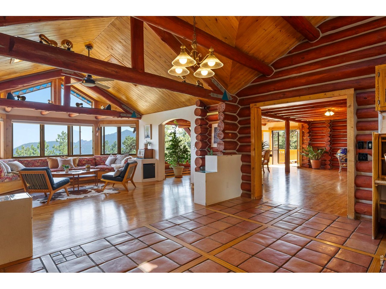 470 Weaver Dr