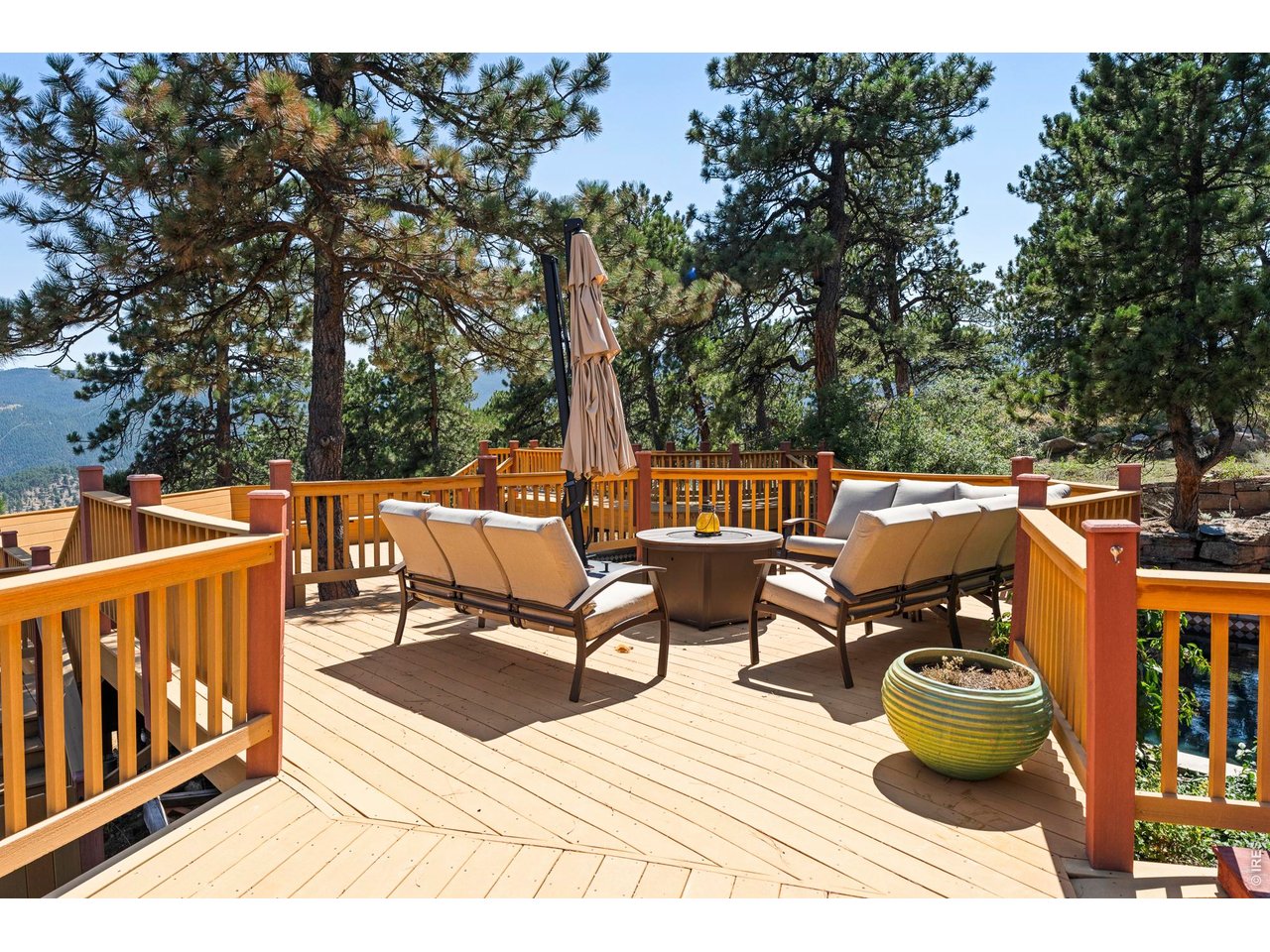 470 Weaver Dr