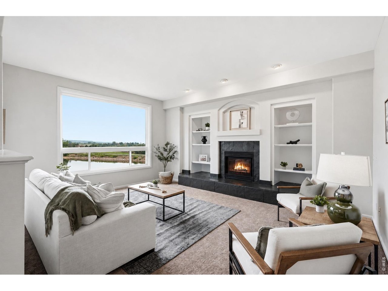 4061 Spy Glass Ln