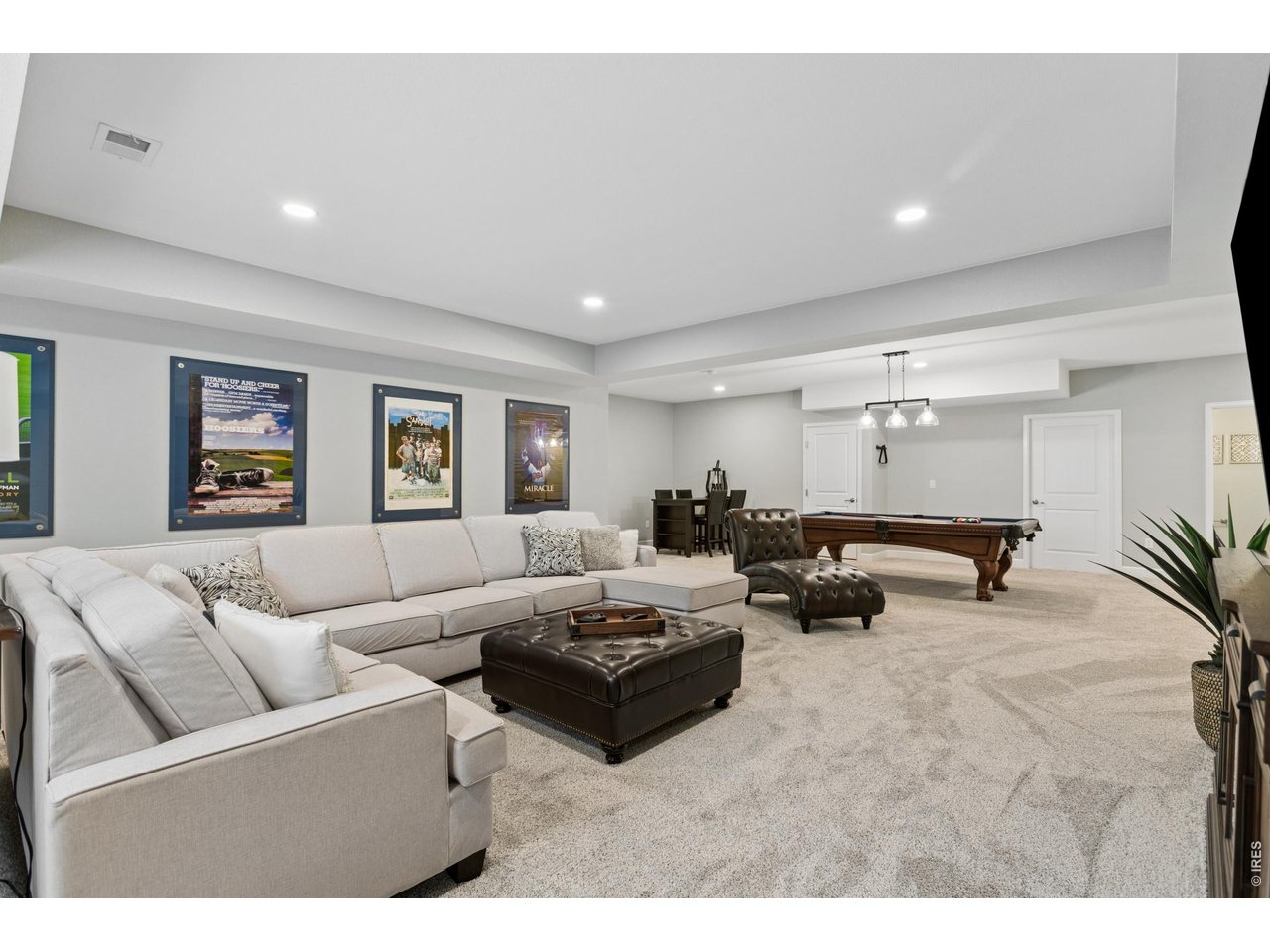 2220 Somerset Ct